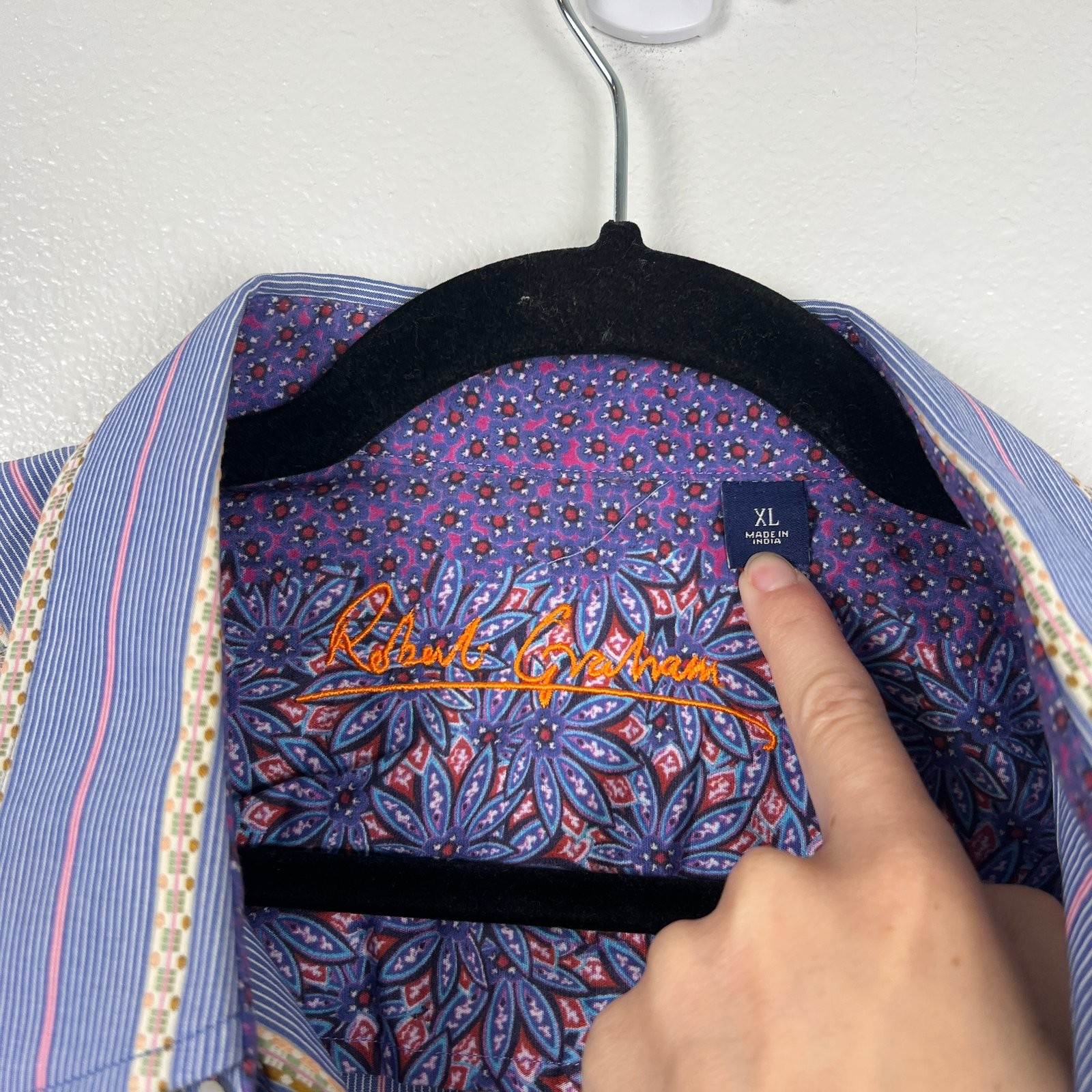 Robert Graham Men’s Embroidered Flip Cuff Button Up Sz XL