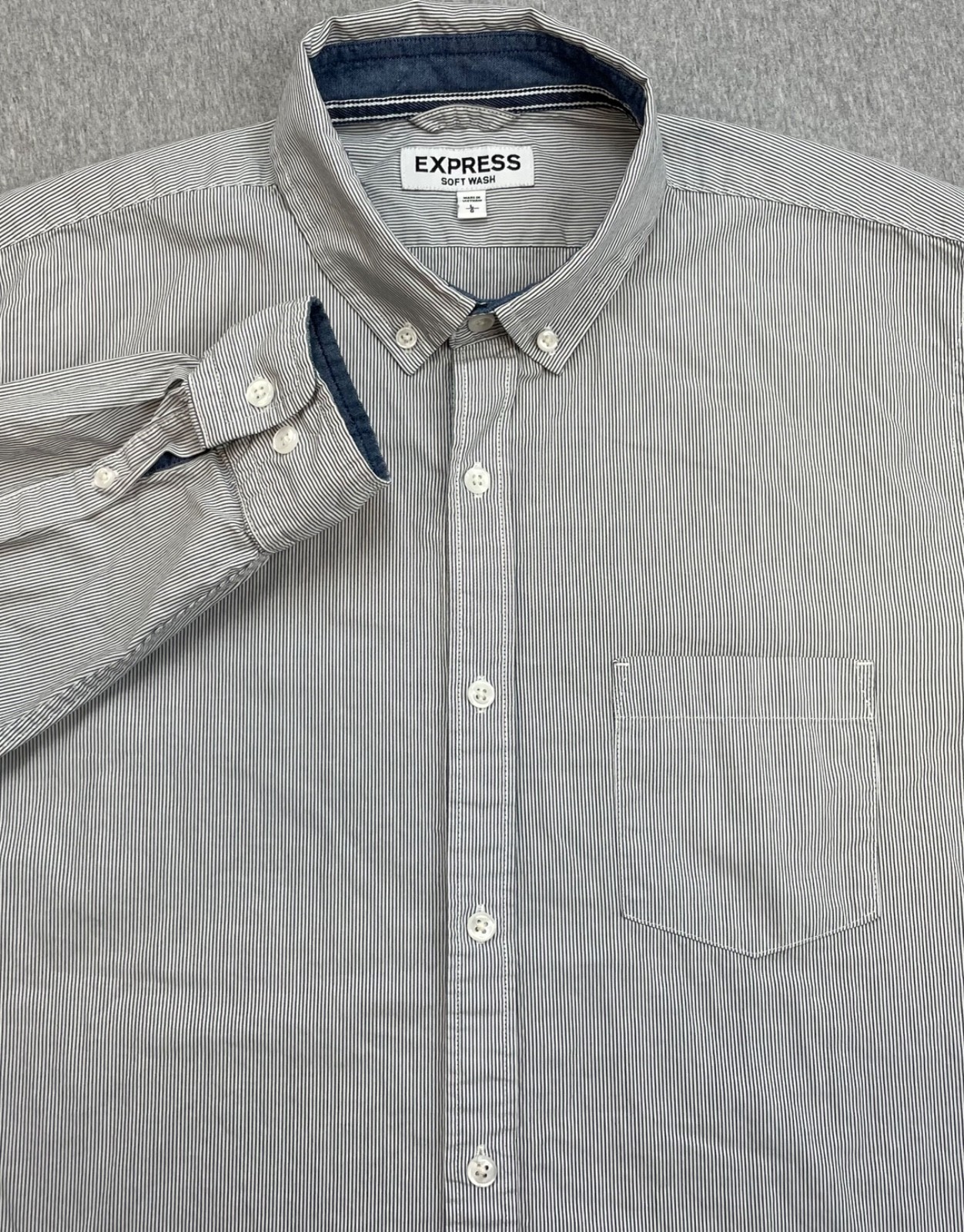 Express Shirt Mens Large Striped 100% Cotton Button Down