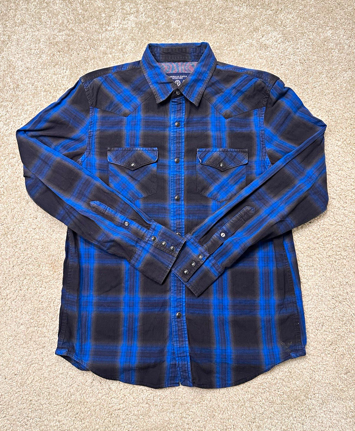 American Eagle Outfitters Vintage Fit Men’s M Blue Black Plaid Flannel Shirt LS