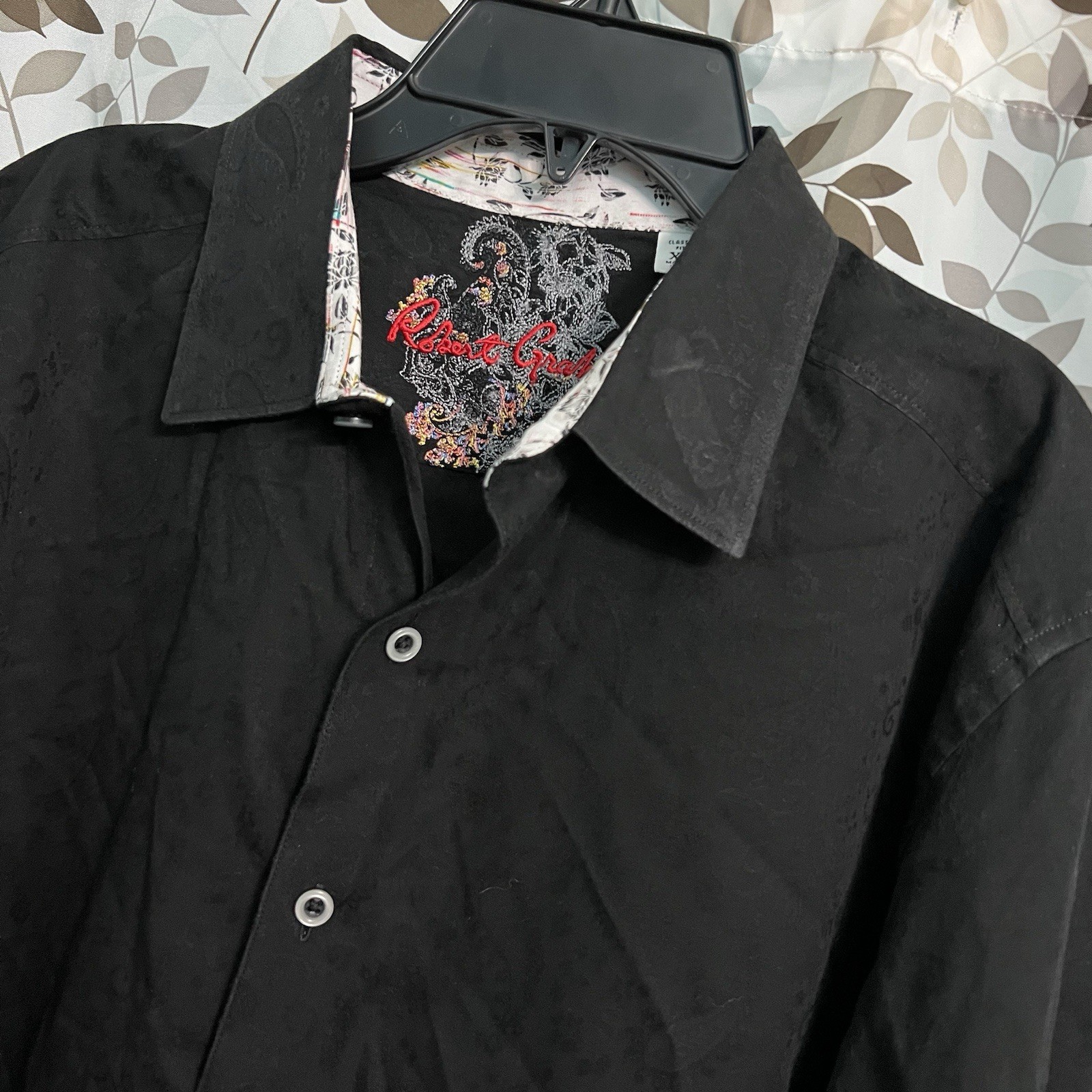 Robert Graham Shirt Men’s XL Black Paisley White Flip Cuff Dress Party Cocktail
