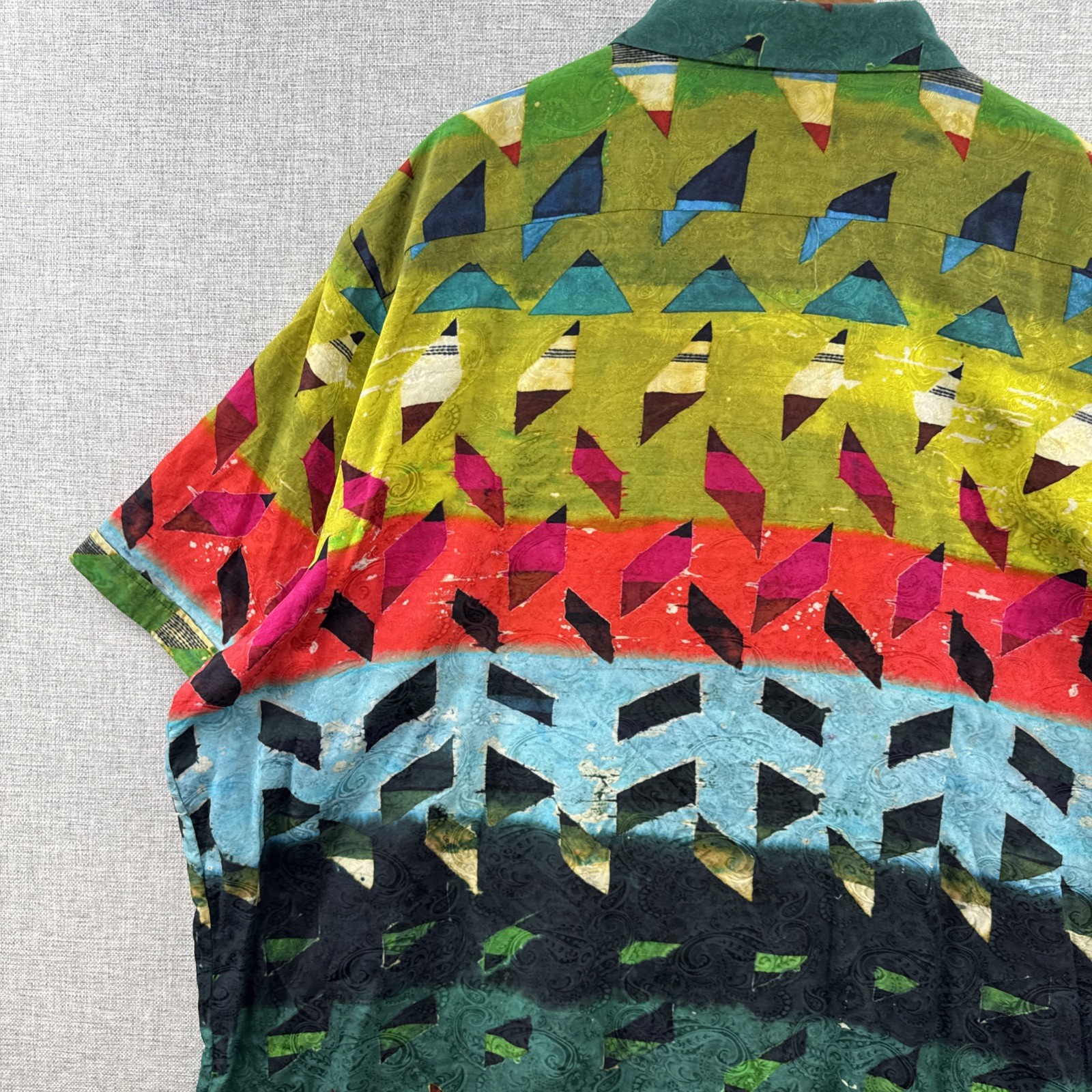 Robert Graham Shirt 3XL Multicolor Geometric Hawaiian Resort Abstract Silk Blend