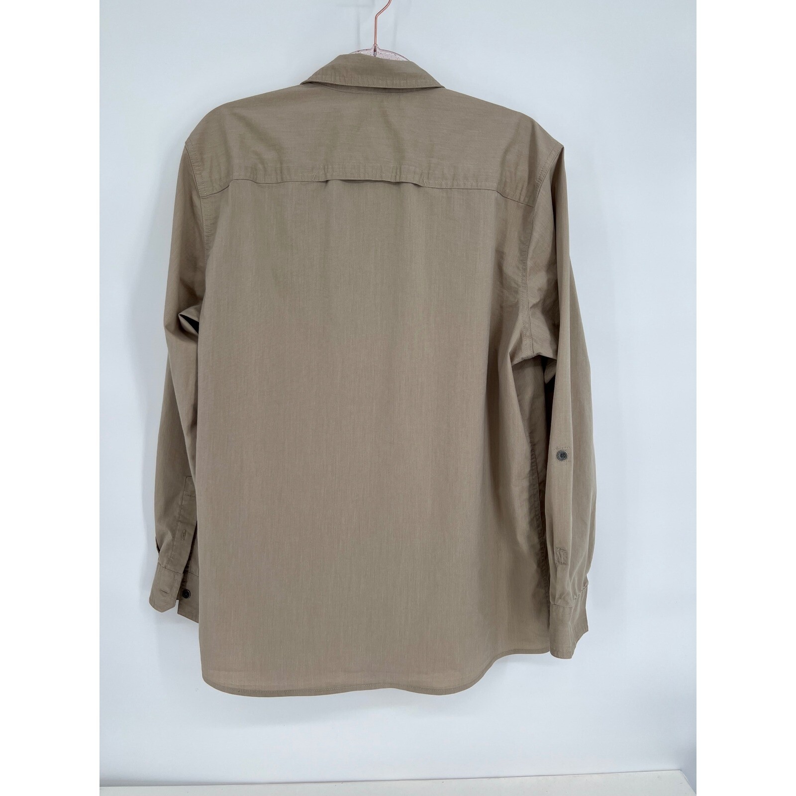 Wrangler Long Sleeve Button Up Fishing Shirt Vented Back Tan Large