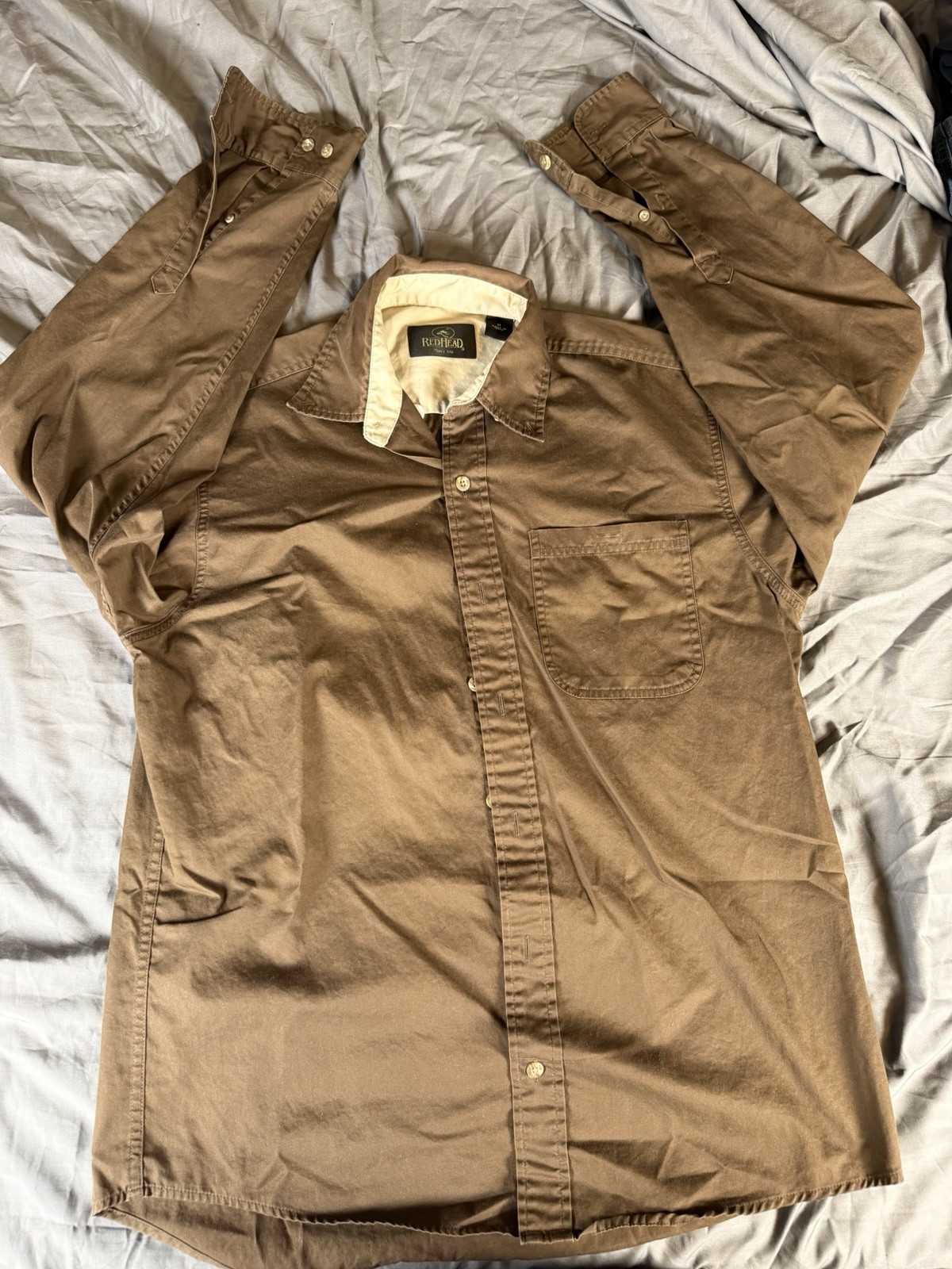 RedHead Men’s Brown Solid Woven Long Sleeve Button-Up Shirt Pockets M
