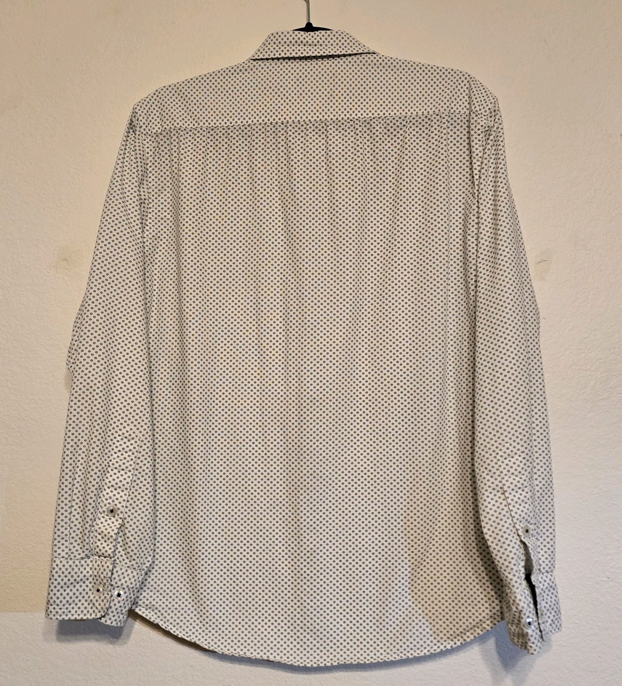Gentlemen’s Outfitters Men’s L Shirt 100% Cotton Long Sleeve Button Down White