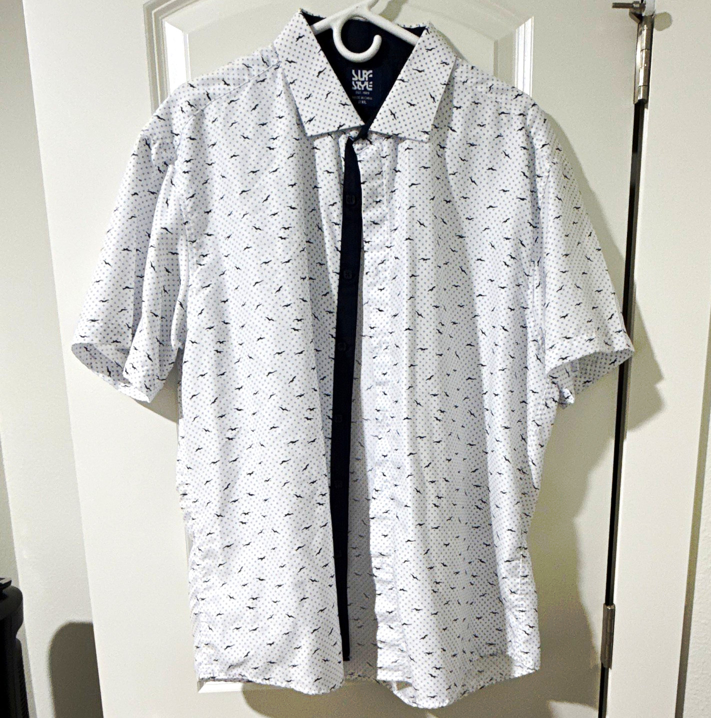 Surf Style Men’s 2XL White/Blue Geometric Short Sleeve Button-Up Point Collar