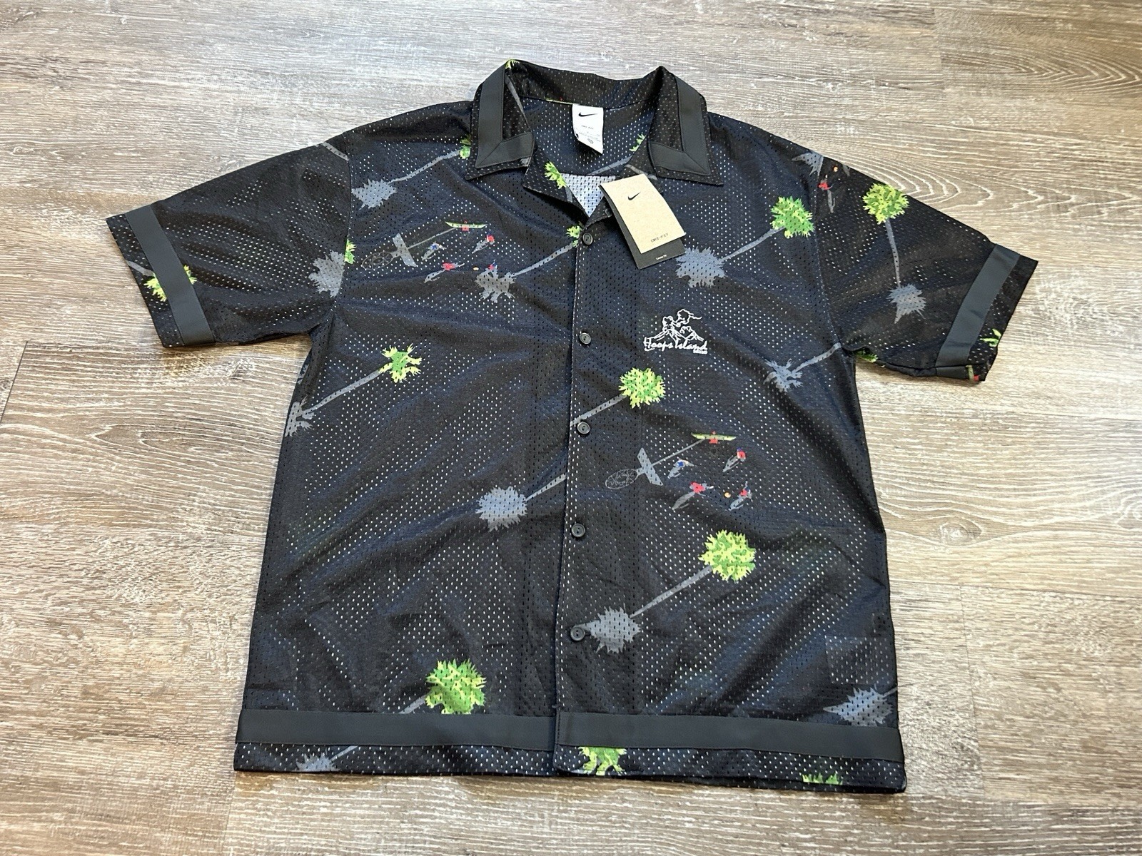 NEW $100 Nike Hoops Island Button Up Mesh Shirt Offseason DM8782-010 Small