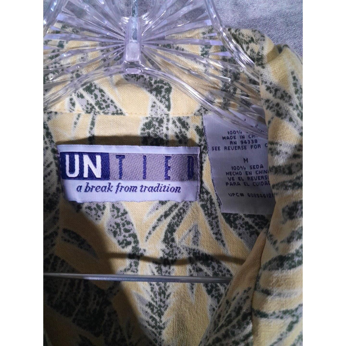Untied Hawaian Shirt Mens Medium Resort Tropical 100 Silk Machine Washable