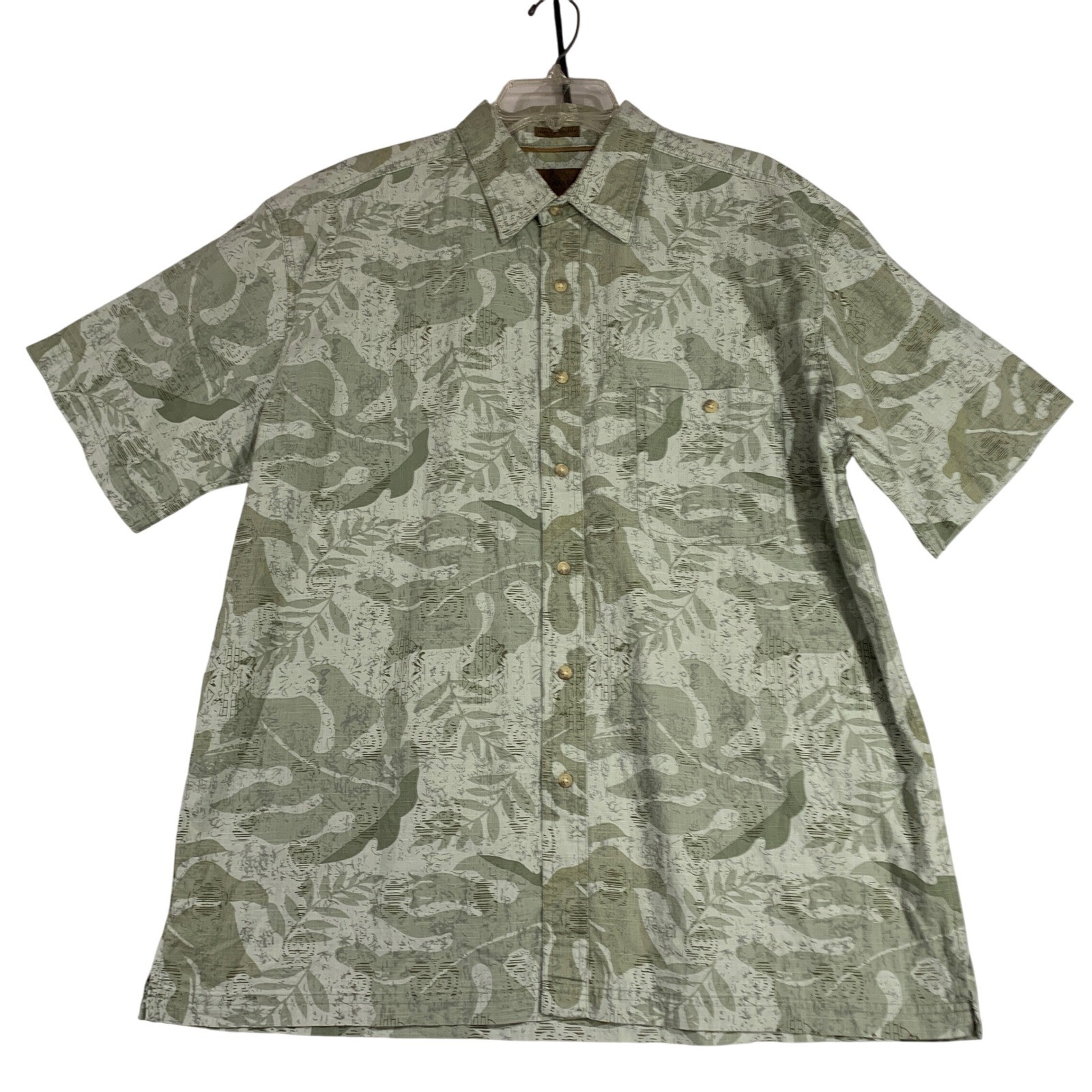 St. John’s Bay Trekker Crosshatch Mens Large Green Leaf Print Button Up Shirt