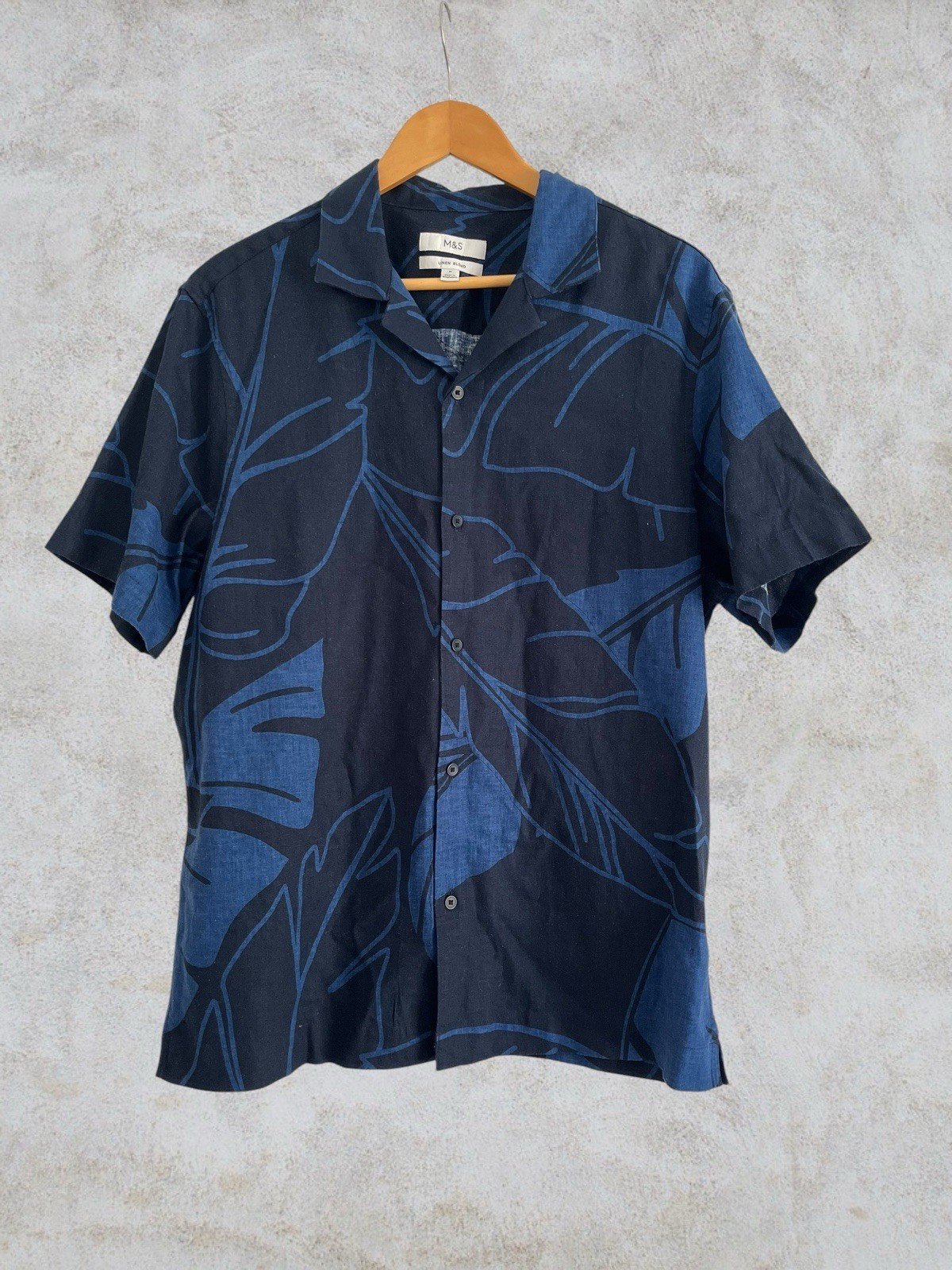 M&S Men’s Short Sleeve Shirt Bold Floral Print Size M Linen MIX VGC