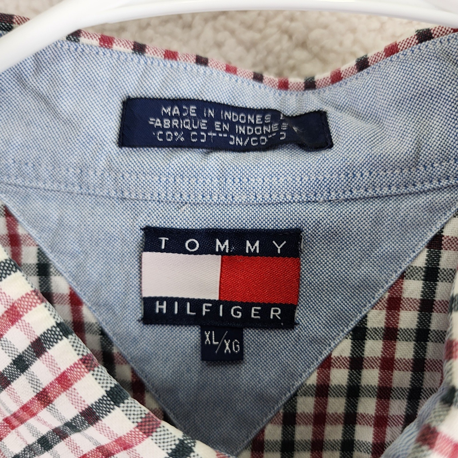 Tommy Hilfiger Plaid Button Down Shirt Mens XL Red White Navy Classic Preppy