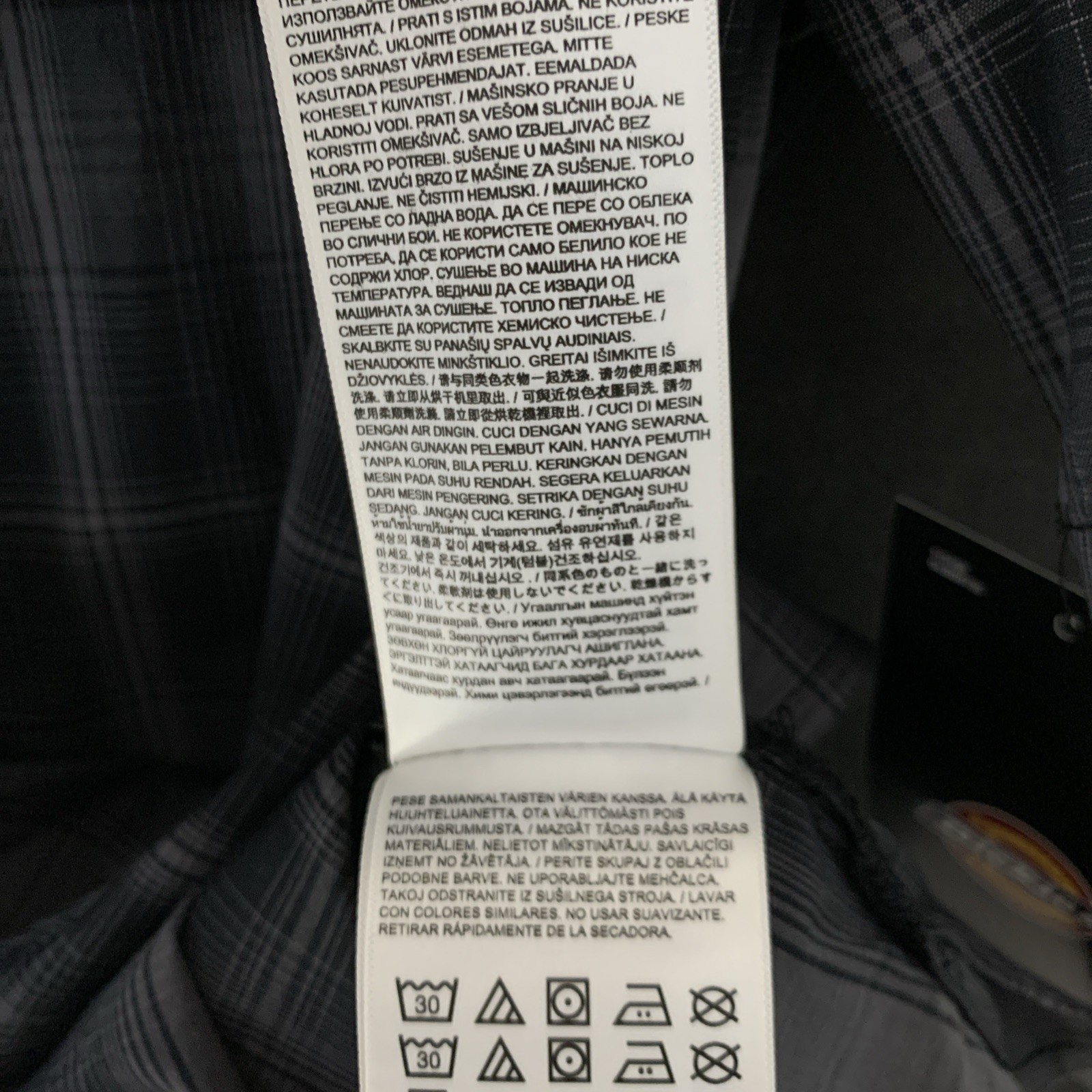 PICK SIZE – Dickies P420983 Mens Woven Dark Gray / Black Plaid Poplin T-Shirt