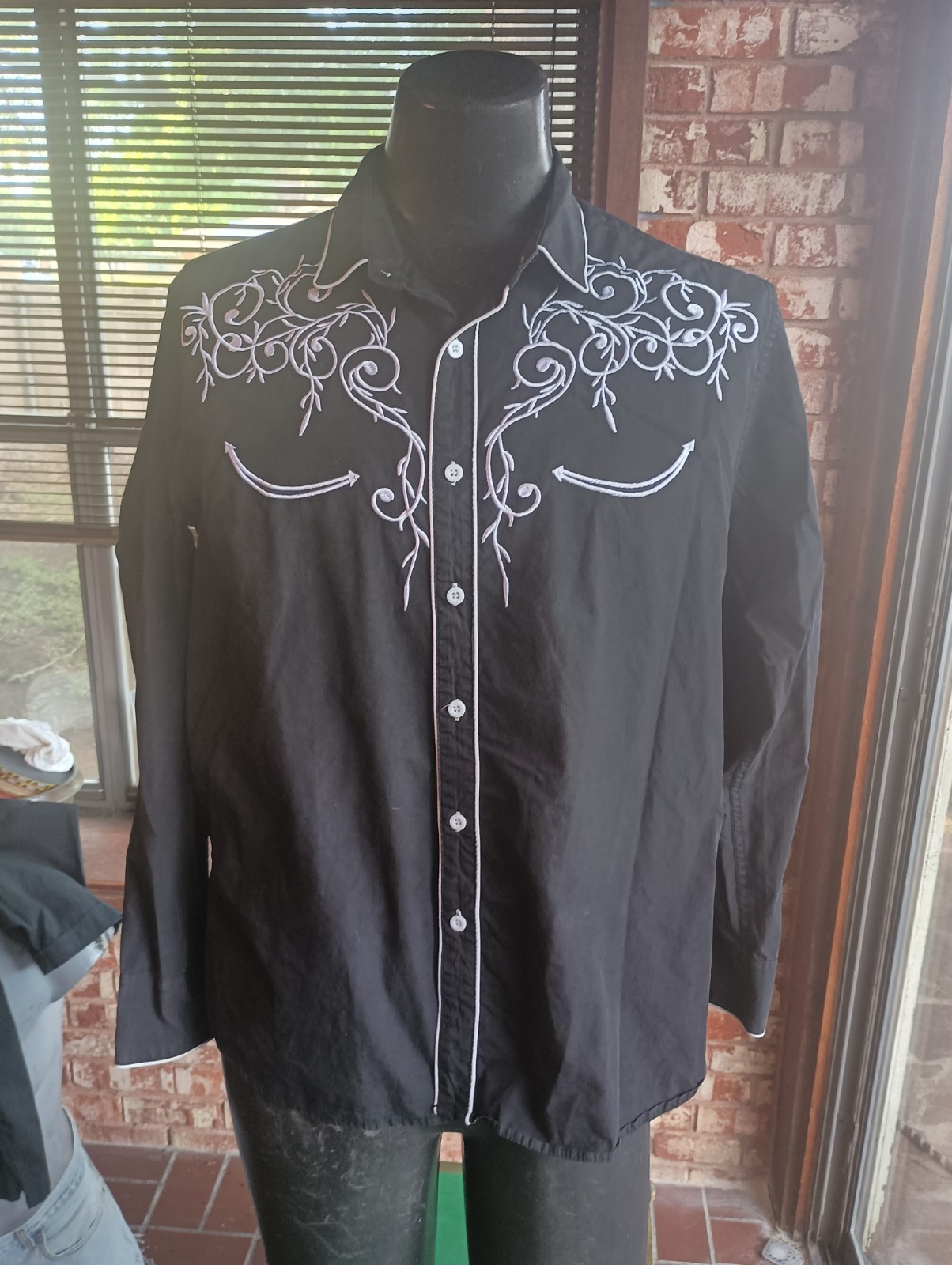 Coofandy Brand Embroidered Western Shirt Large Vintage Long Sleeve Black