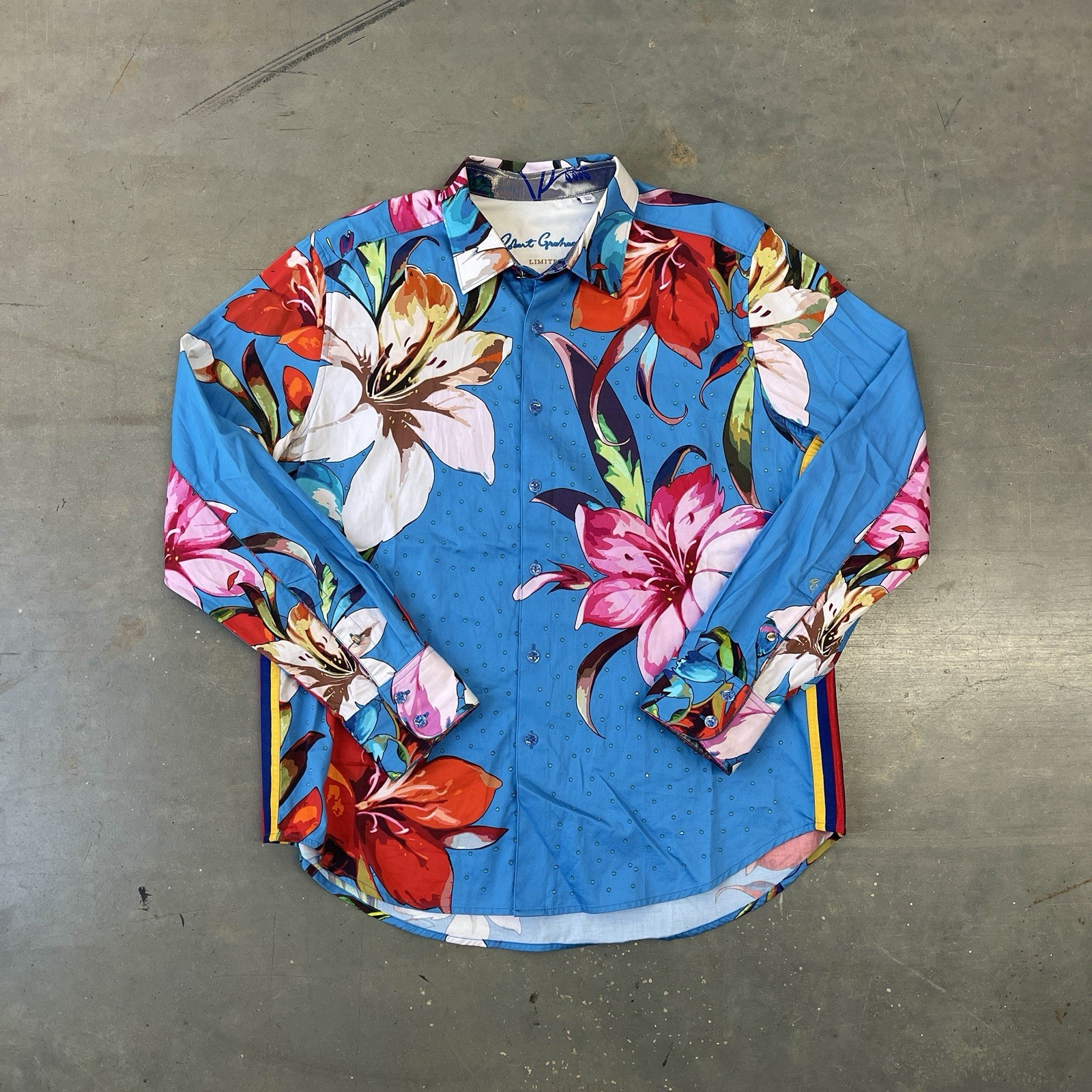 Robert Graham Shirt XL Limited Edition Floral Big Letters Studded Art FLAW*