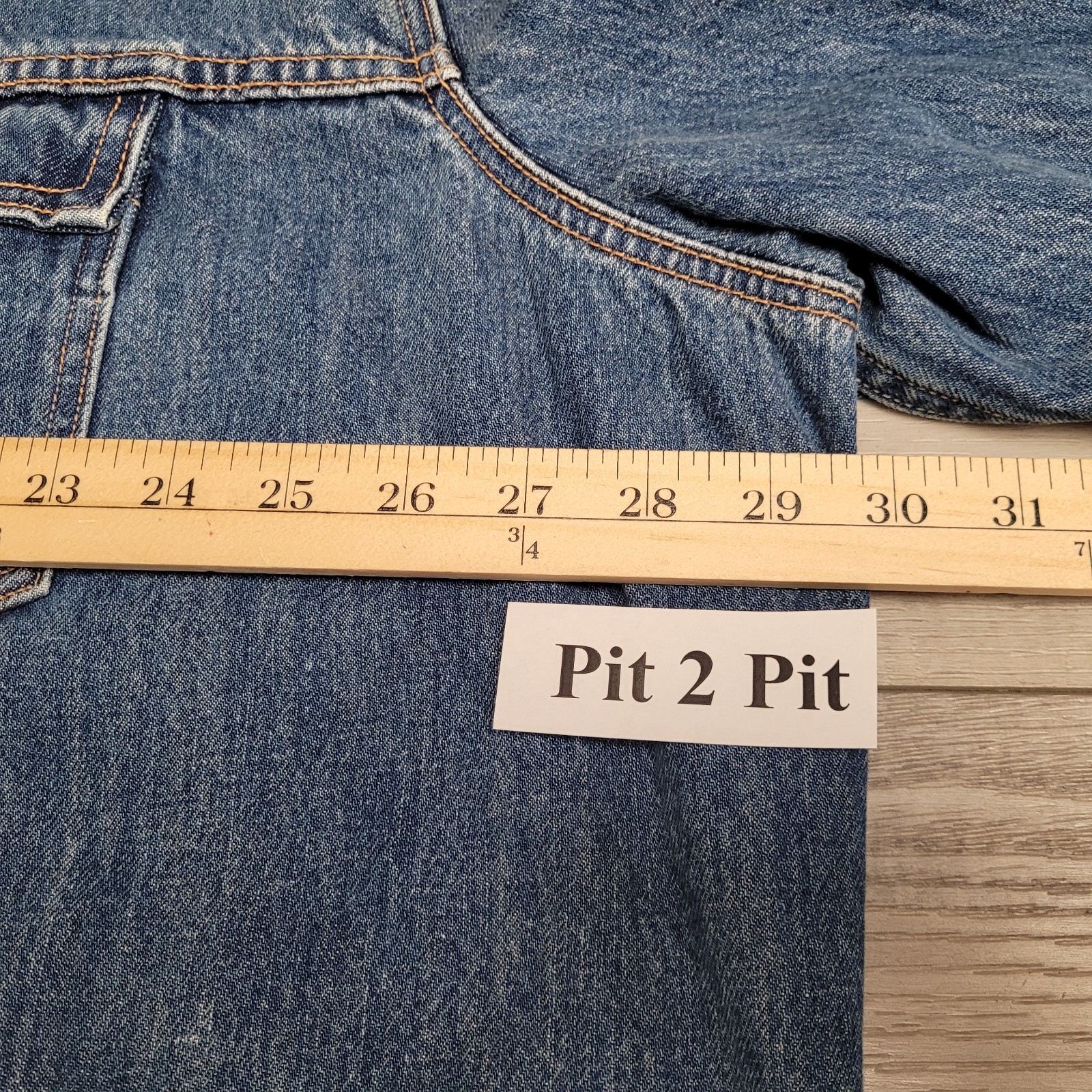 🧥 Levi’s Premium Long Trucker Jacket Men’s M Relaxed Cut Western (Read/C-video)