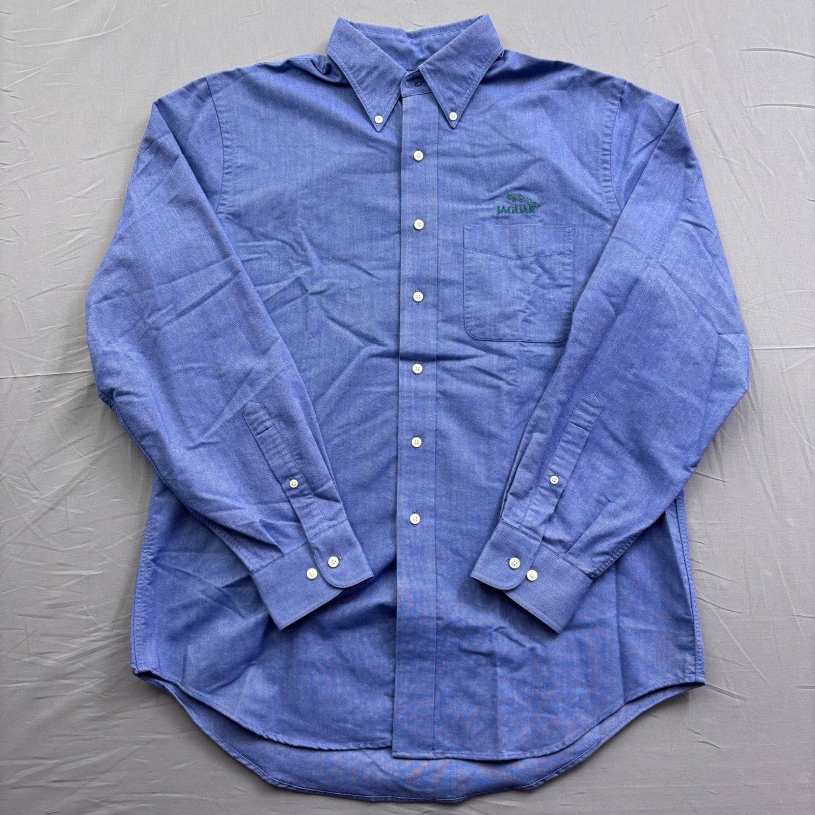 Vintage Lands End Mens Blue Oxford Shirt Jaguar Logo Button Down Medium 15-15.5