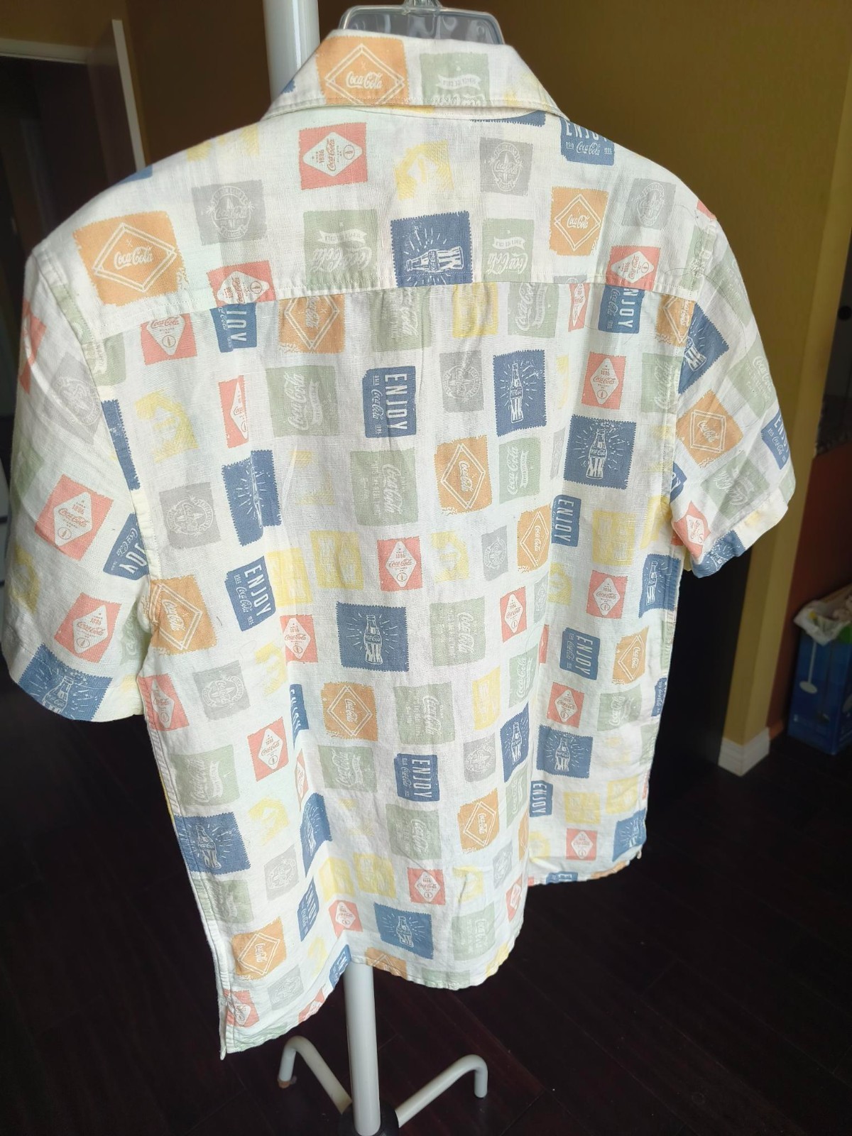 New Without Tag Coca Cola x Lucky Brand Graphic Button Up Shirt U2