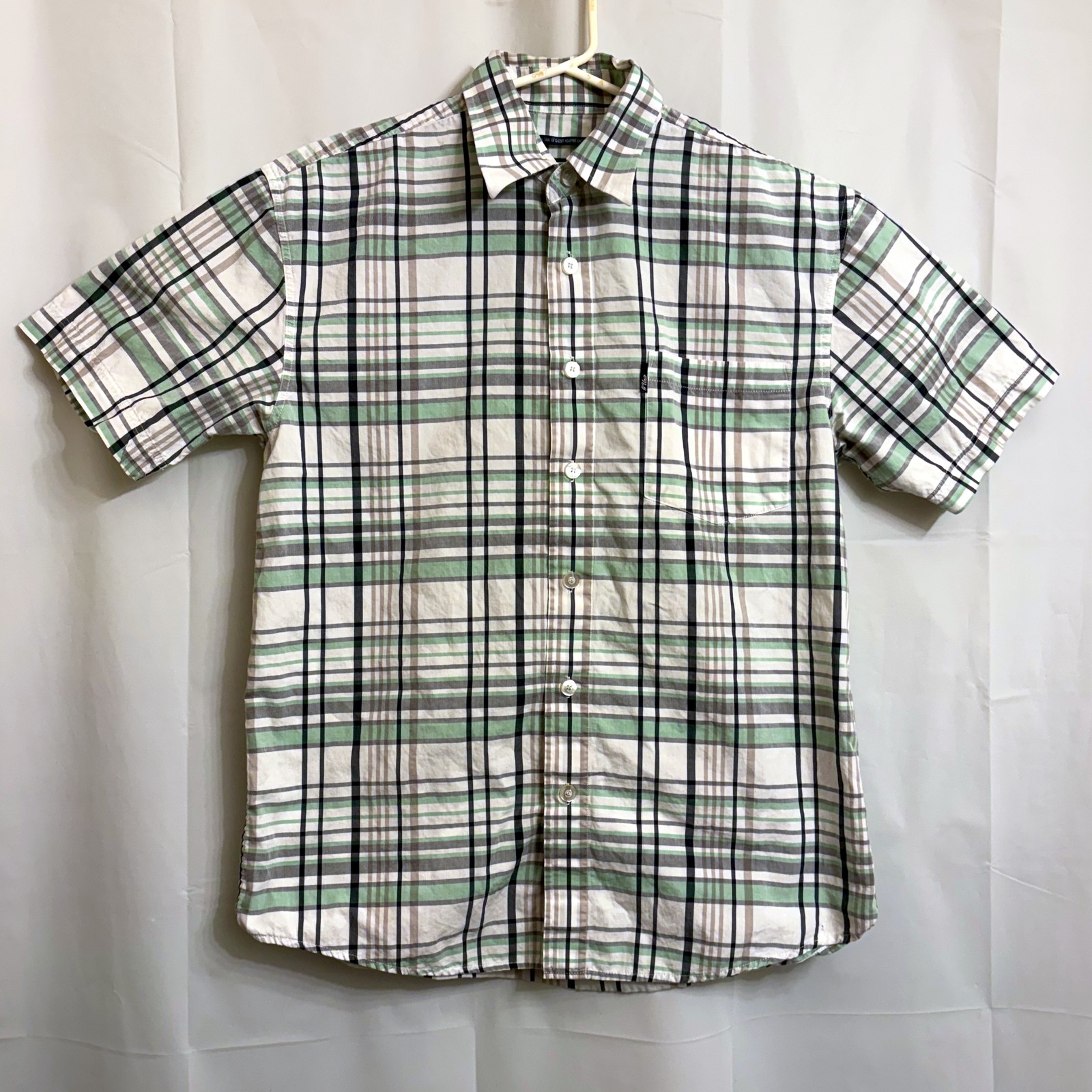 G-Unit Clothing Co. Men’s Plaid Casual Button-Down Shirt Short Sleeve Medium