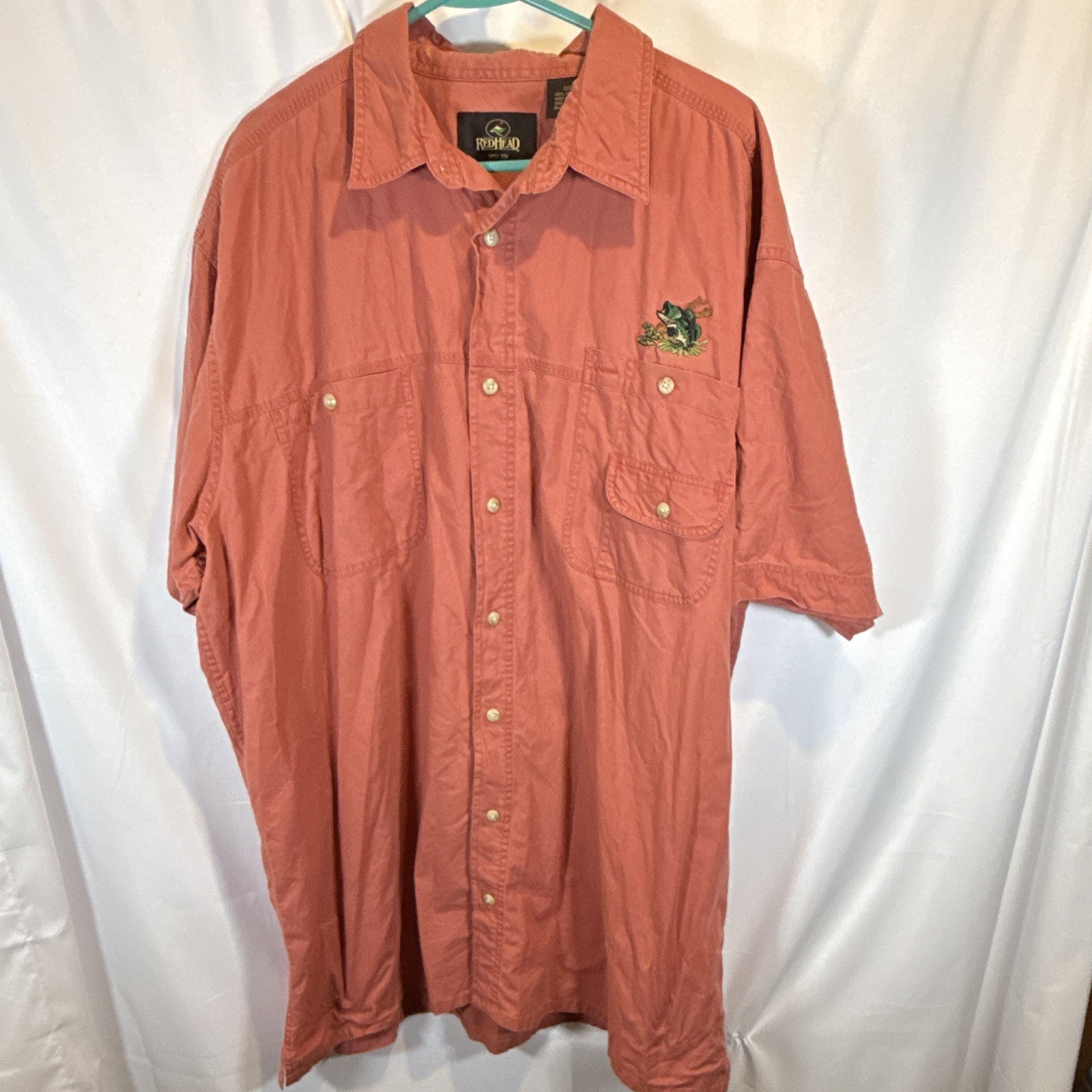 RedHead Men’s 2XLT Big & Tall Short Sleeve Button-Up Red Cotton Emb Frog