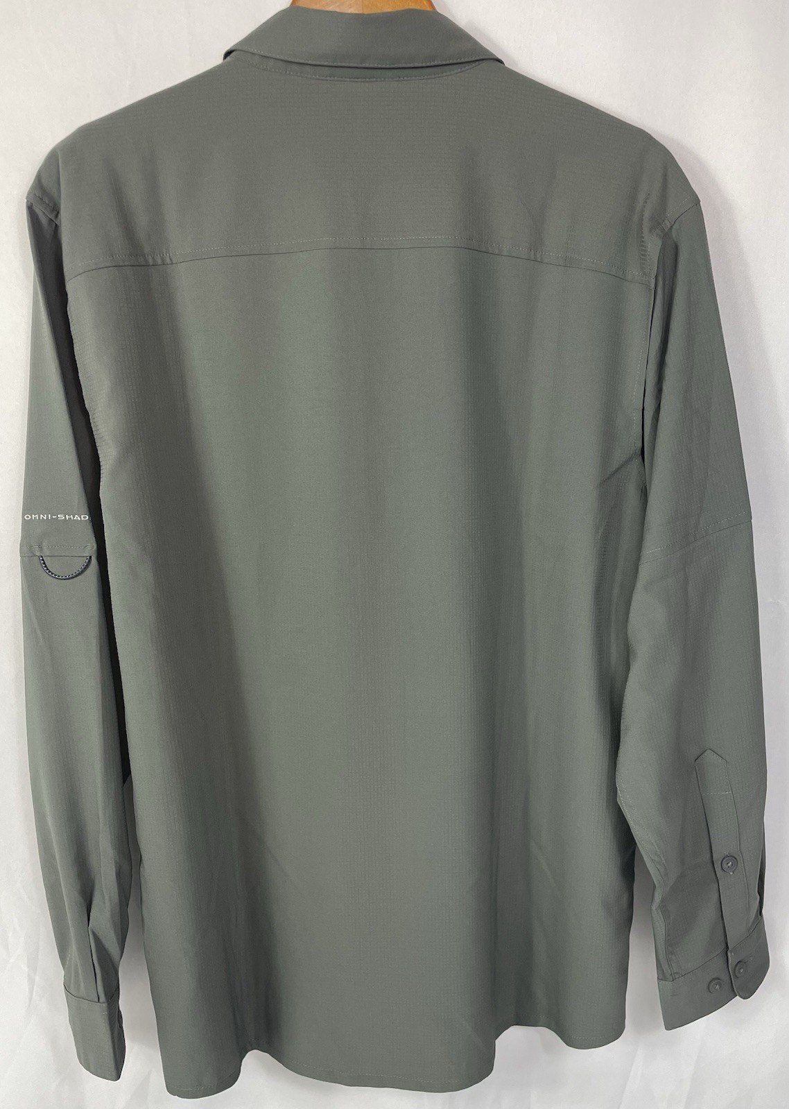Columbia Omni-Shade Men’s MEDIUM Gray Vented Long Sleeve Shirt NWT