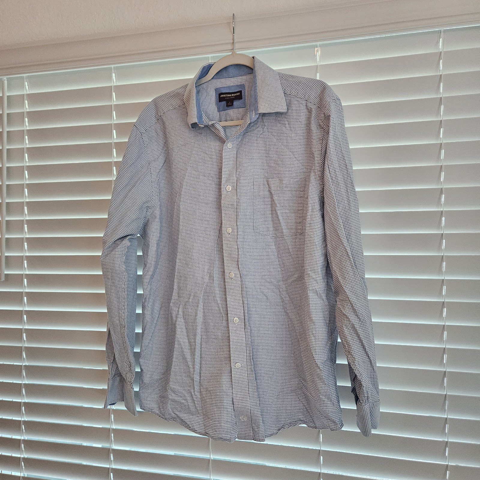 Mens Johnston & Murphy Blue Button Down Size Large
