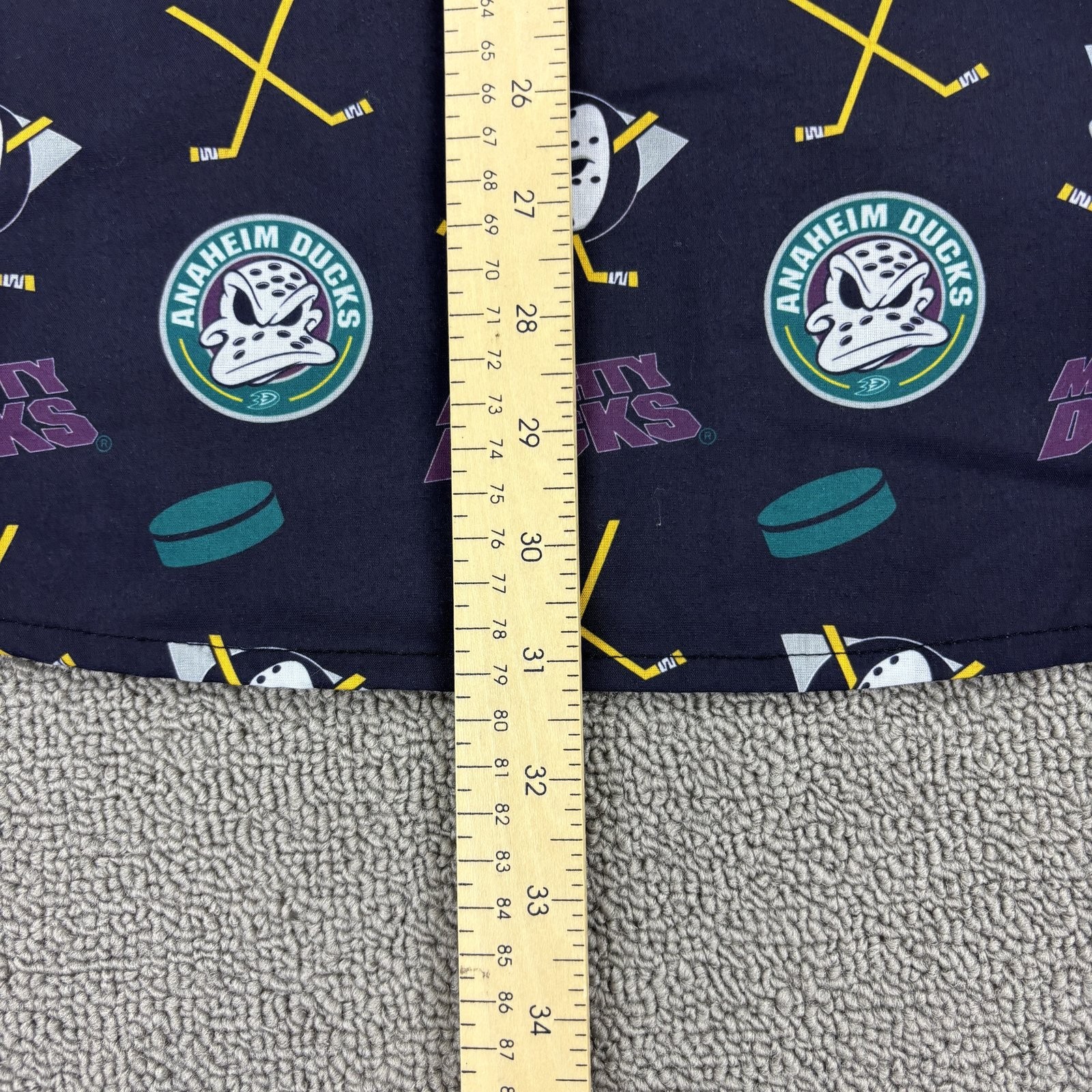 Anaheim Mighty Ducks Shirt Mens Large Black Unbranded Short Sleeve Button Up NHL