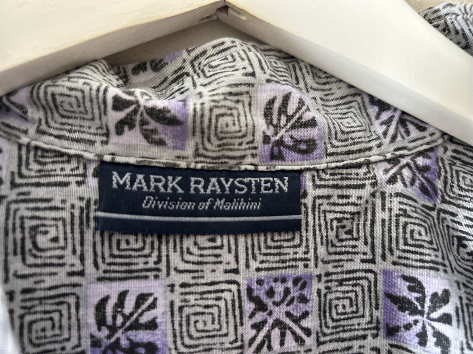 Mark Raysten Vintage Men’s Blue Floral Hawaiian Shirt Medium Short Sleeve Button