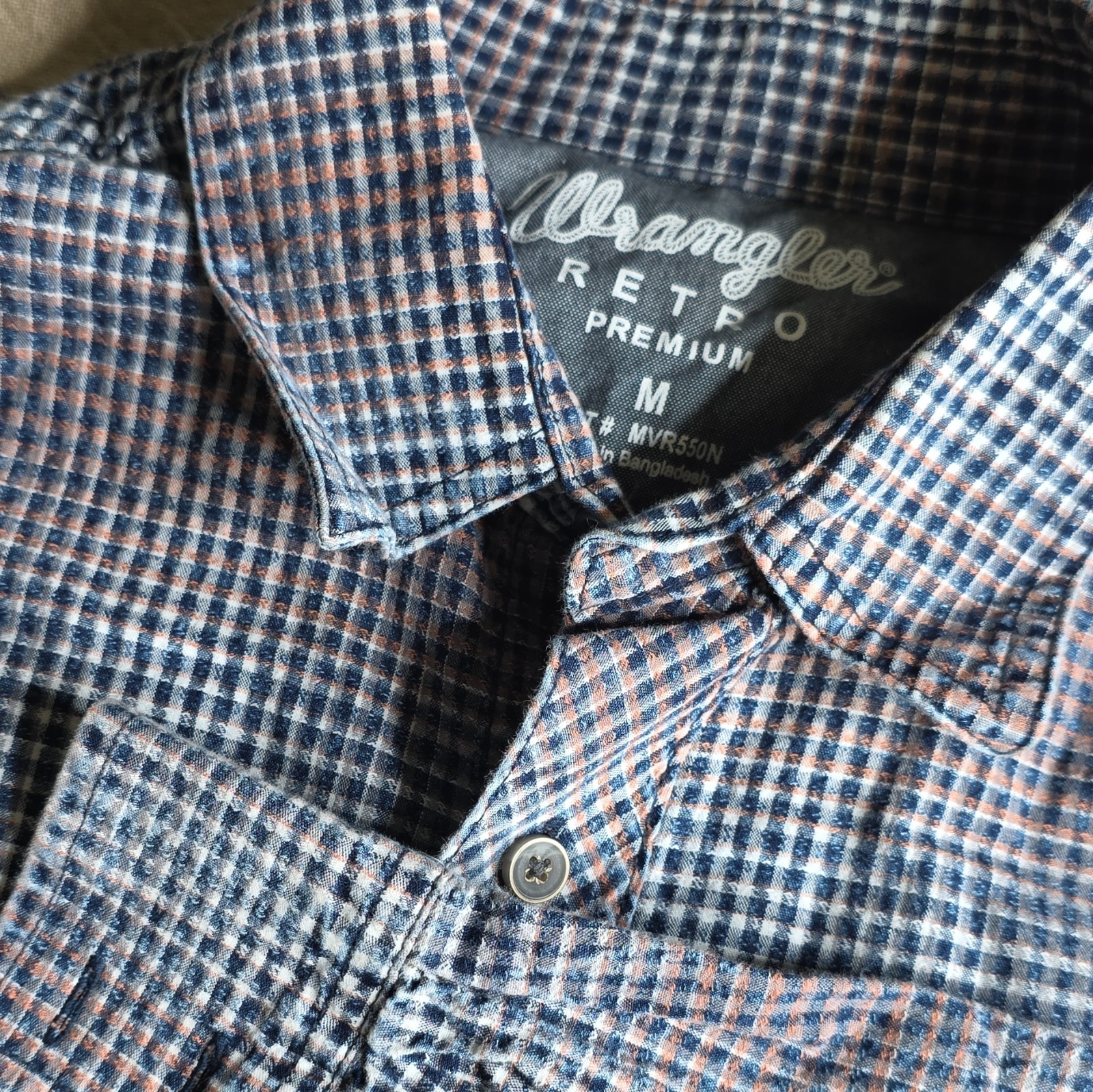 Wrangler Retro Premium Men’s M Regular Blue Orange White Plaid Button-Up Pockets
