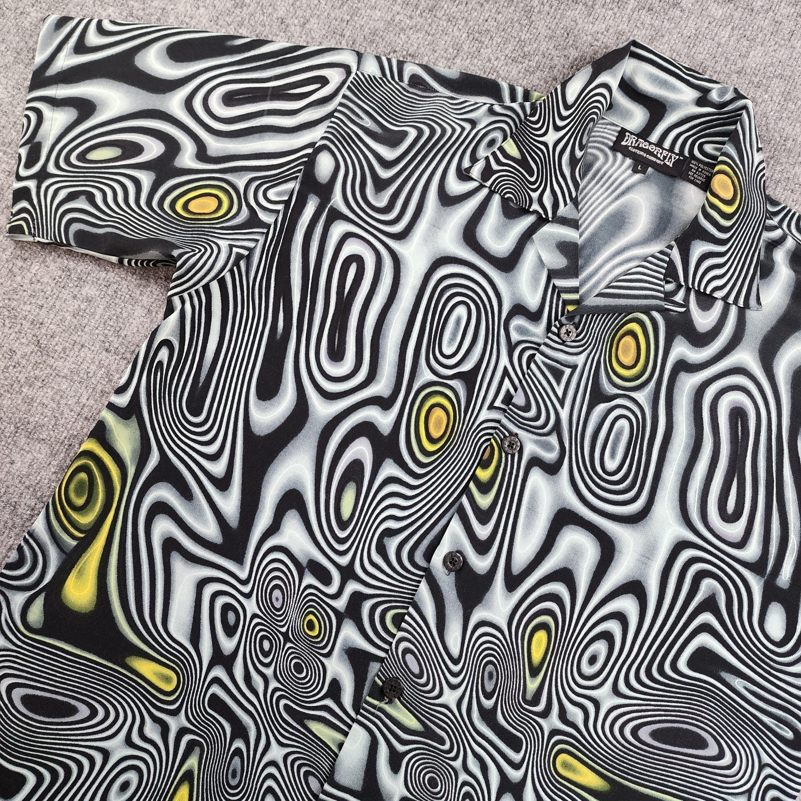 Vintage Dragonfly Clothing Company Psychedelic Button-up Shirt Size Large