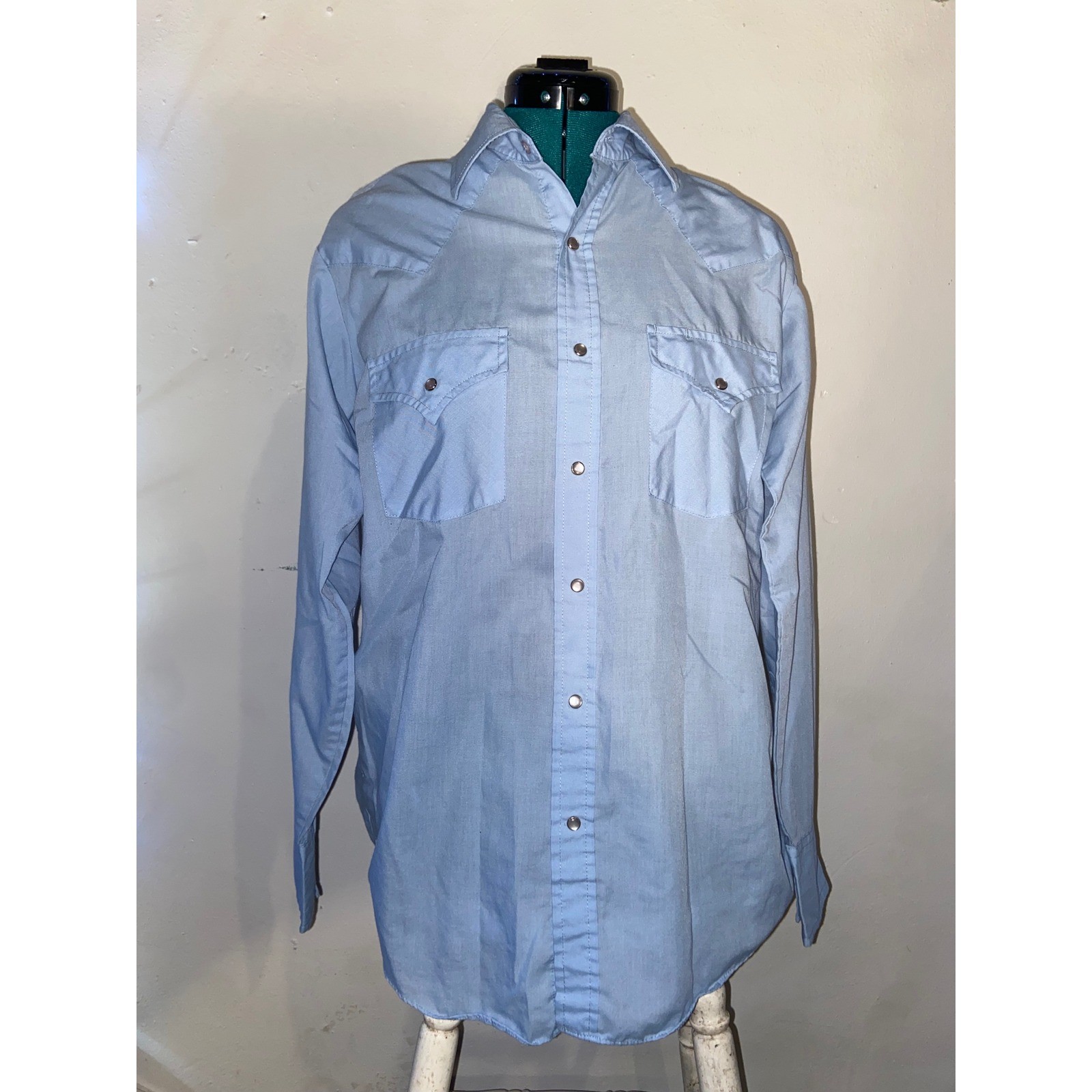 Ely Cattleman Light Blue Western Preppy Pearl Snap Shirt Long Sleeve Size 15 32