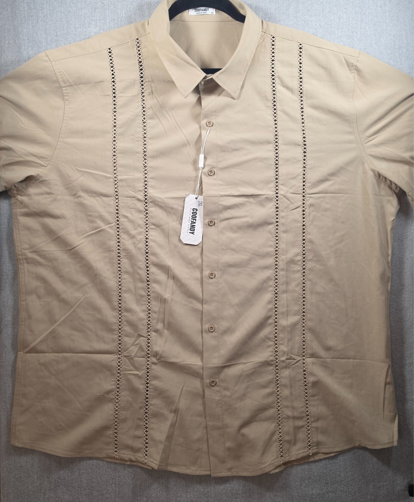 Coofandy Men’s 2XL Long Sleeve Button down collared shirt, Tan color, NWT