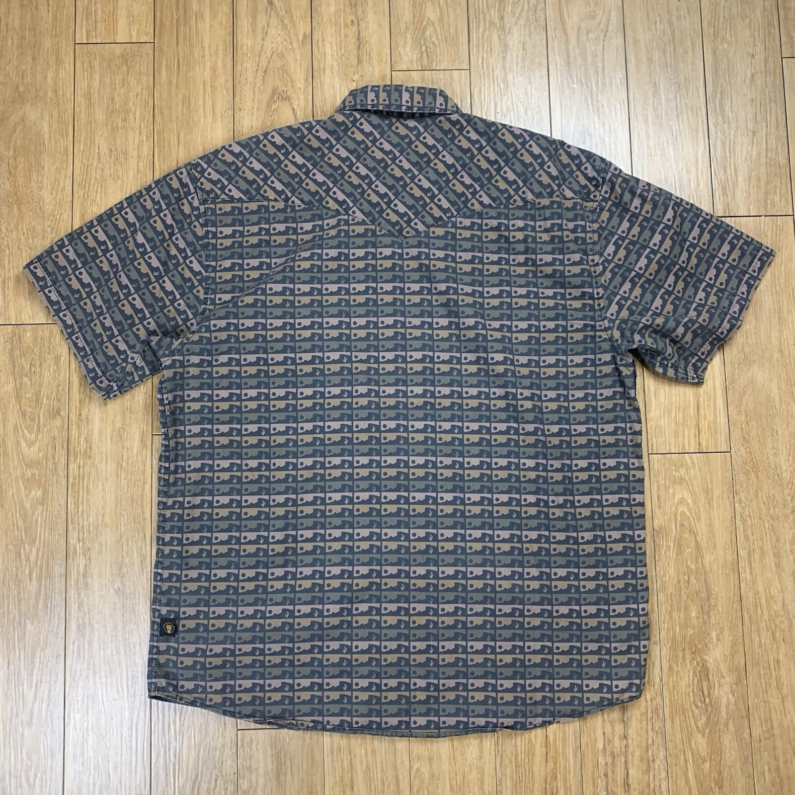 Howler Bros Shirt L Brown Los Arroyos H Bar Cactus Western Pearl Snap *READ
