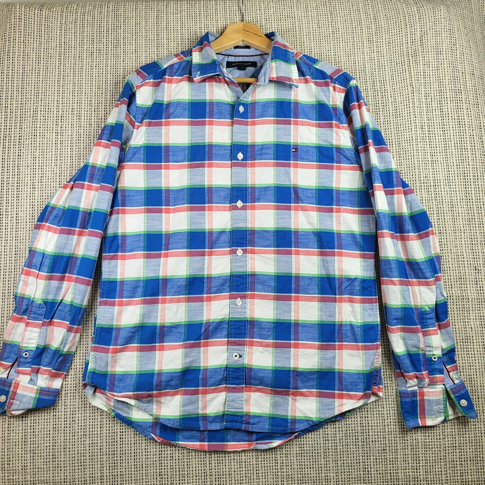 Tommy Hilfiger Shirt Mens Medium Blue Red Green Plaid Stretch Button Up Casual