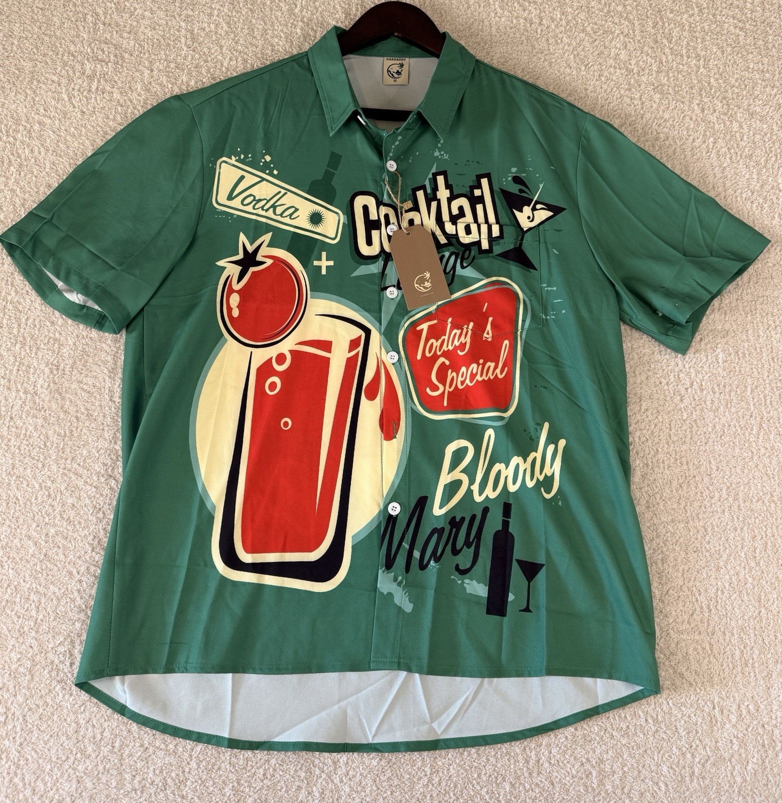 Hardaddy NWT Cocktail Party Hawaiian Shirt Green Button Bloody Mary Mens Size M