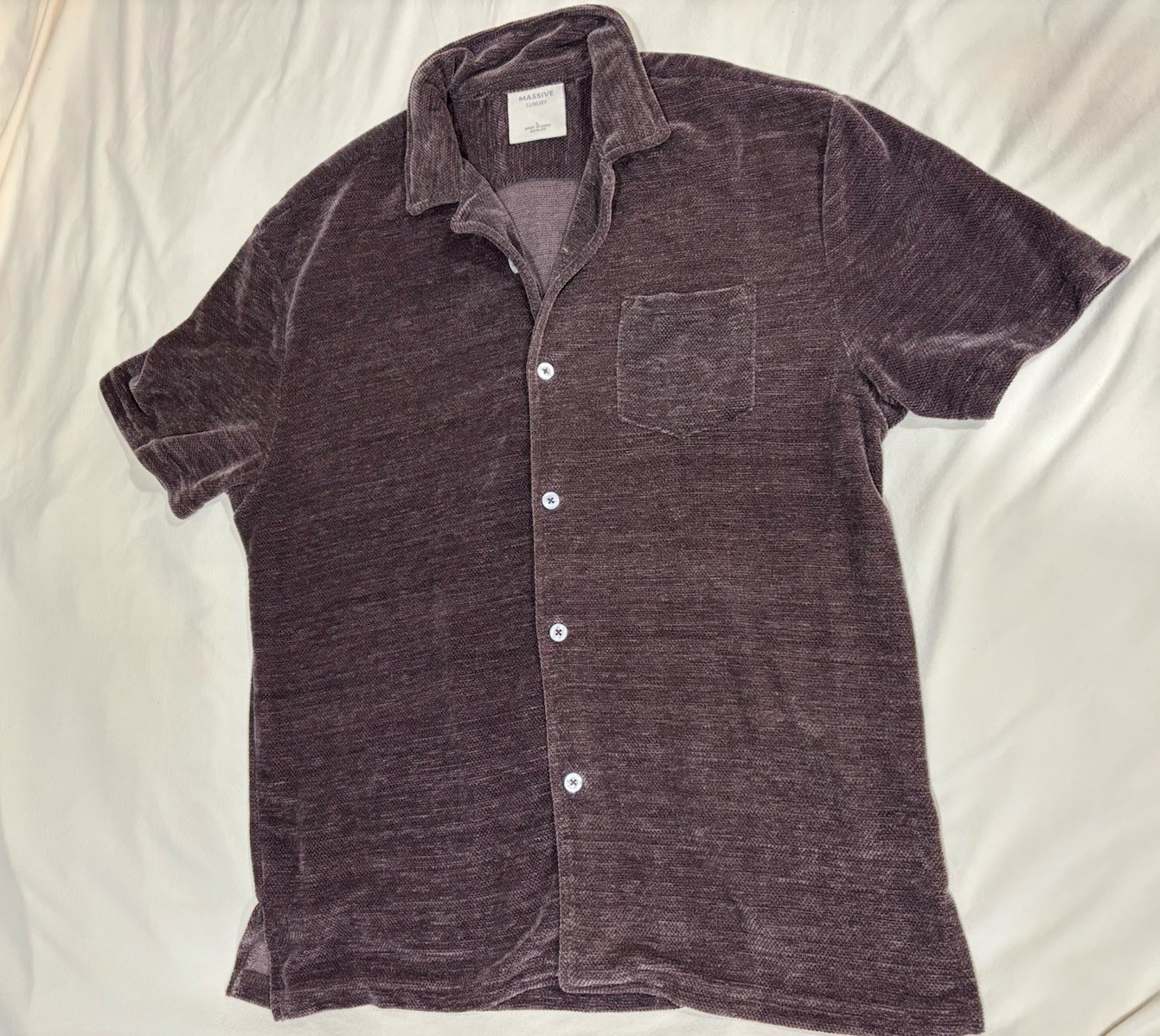 Mens Shirt Massive Luxury Casual Bottom Down Size L