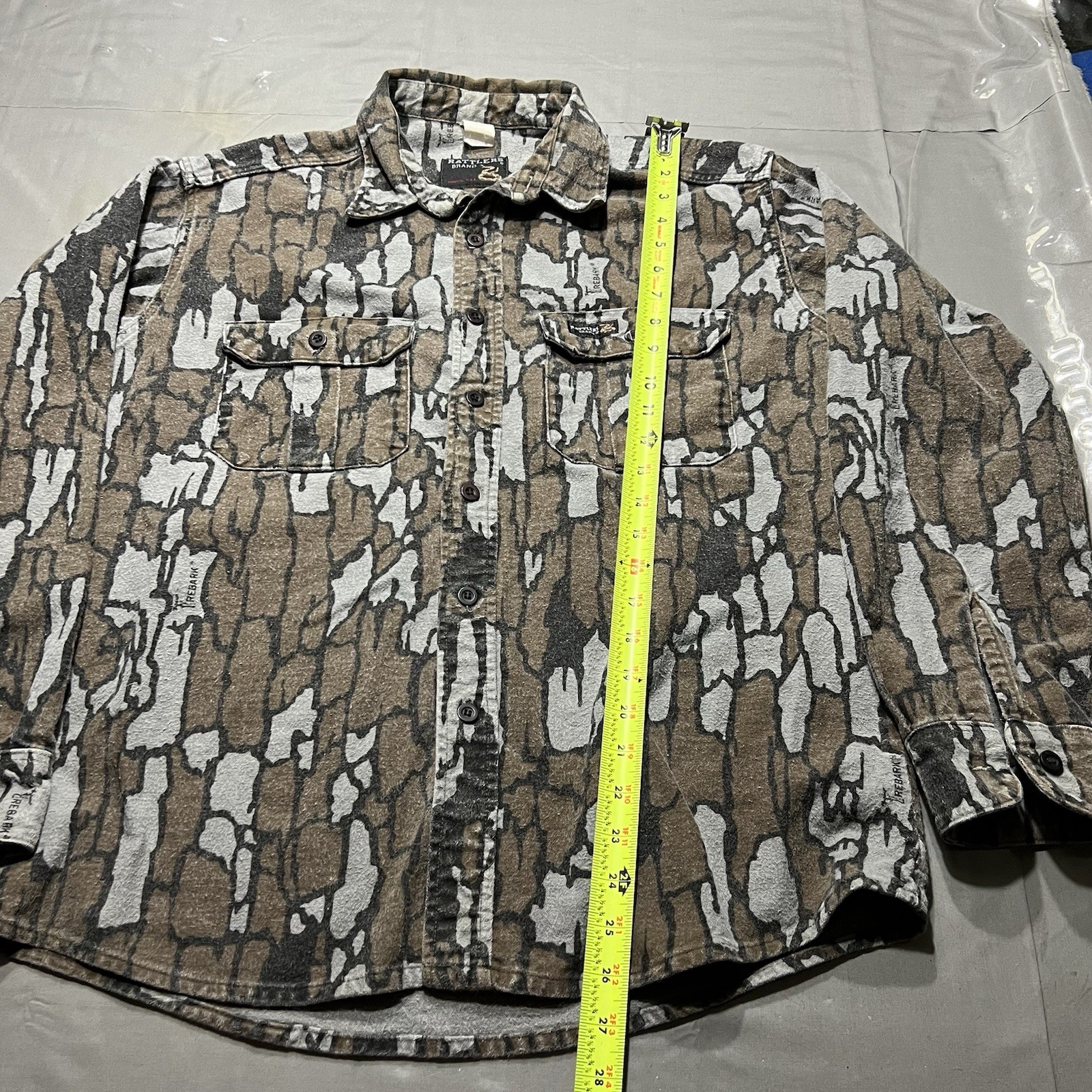 Vintage Rattlers Brand Shirt Mens L TreBark Camo Chamois Hunting 90s