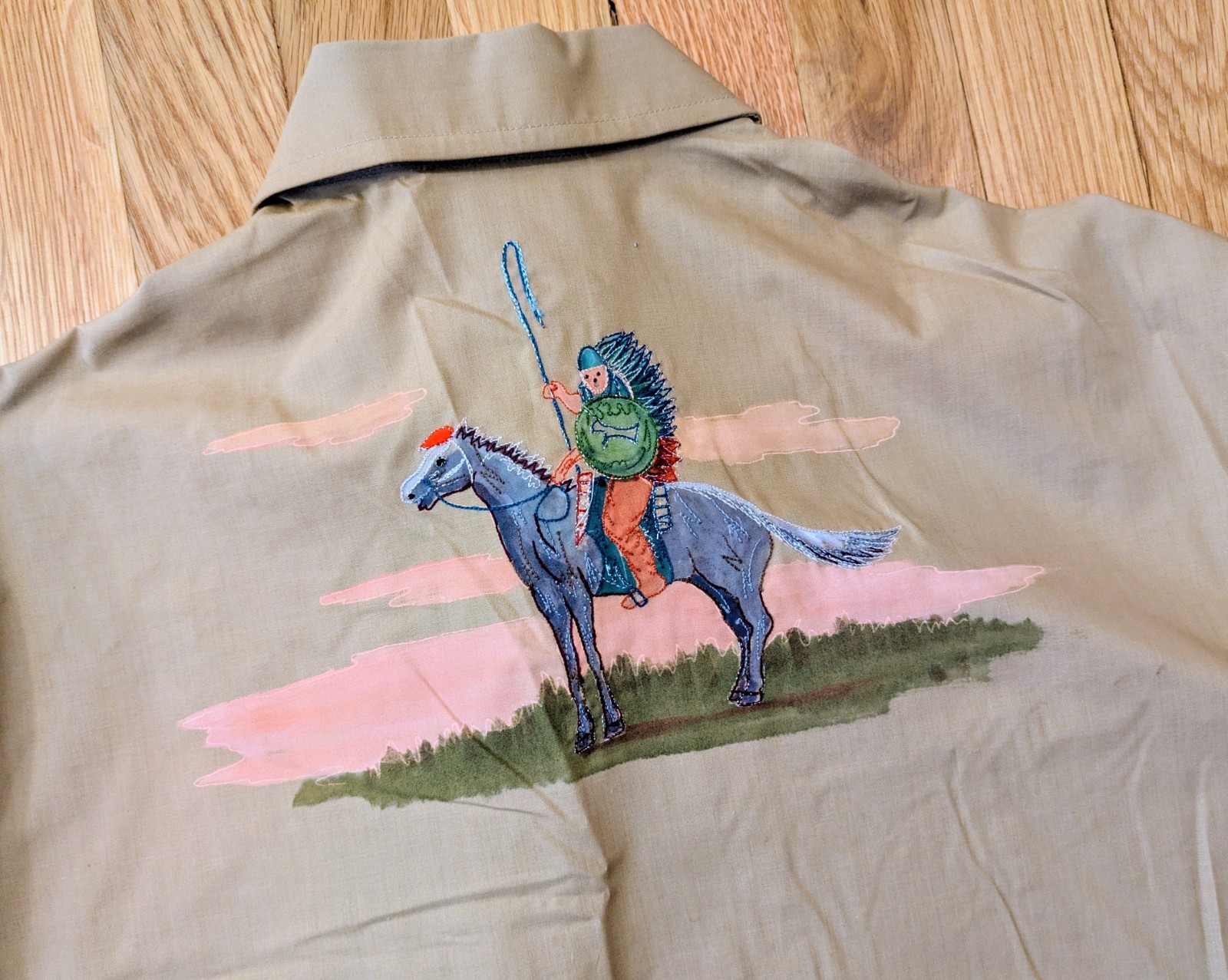 Kennington Rocking K Ranchwear Embroidered Colored Native American Men’s L *WOW*