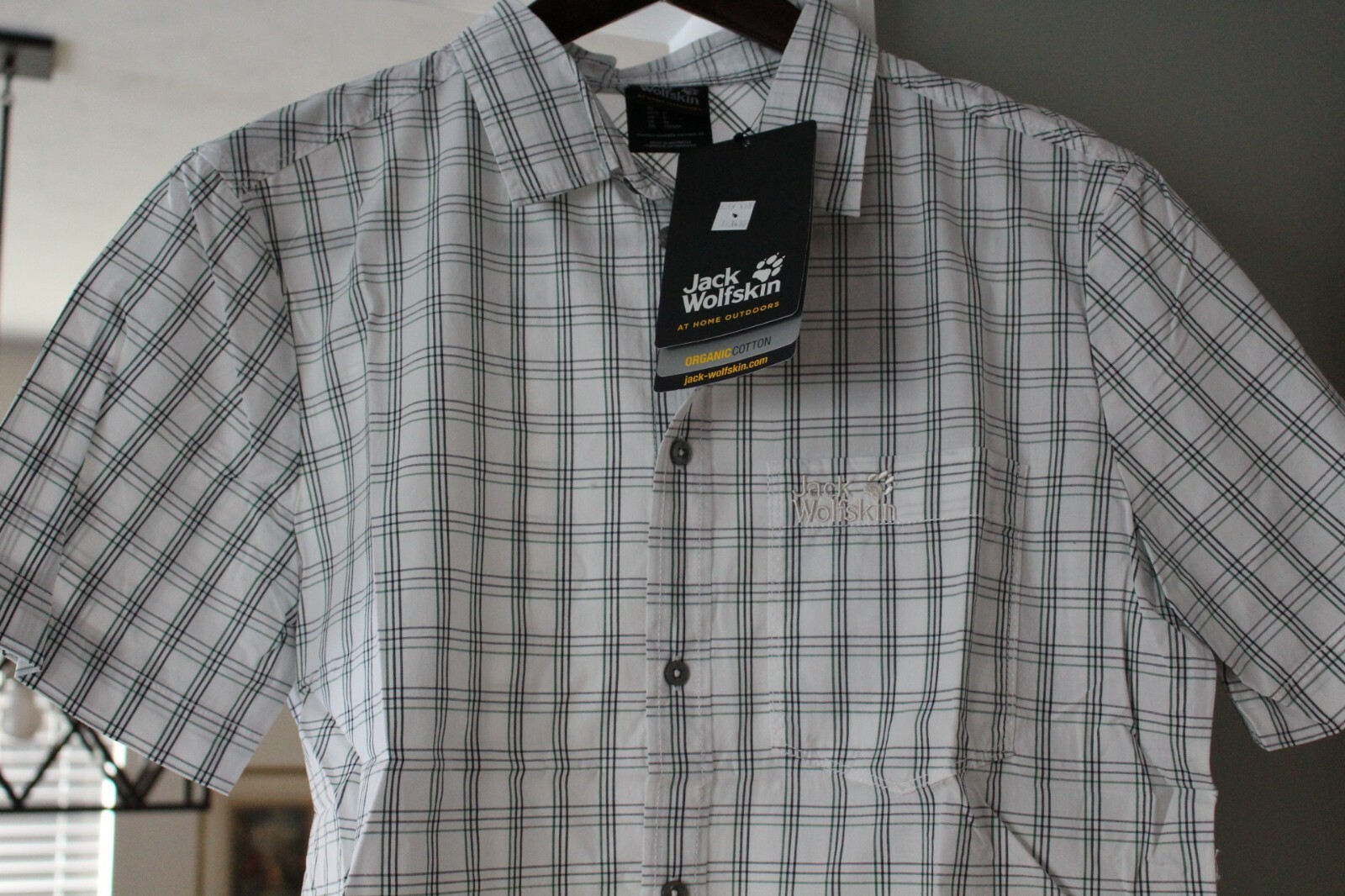 NWT Jack Wolfskin Hot Springs S/S White Rush Checks Shirt Small US SELLER