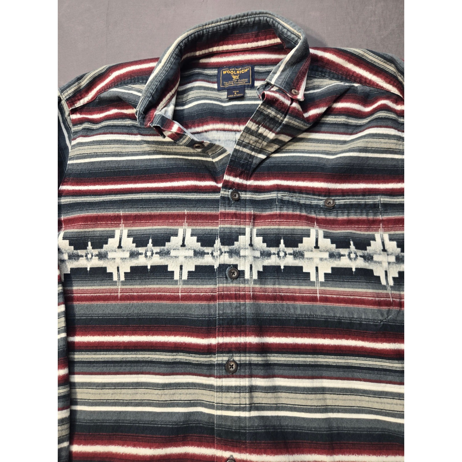 Woolrich Men Large Southwestern Aztec Striped Flannel Button Down Shirt Red Gray
