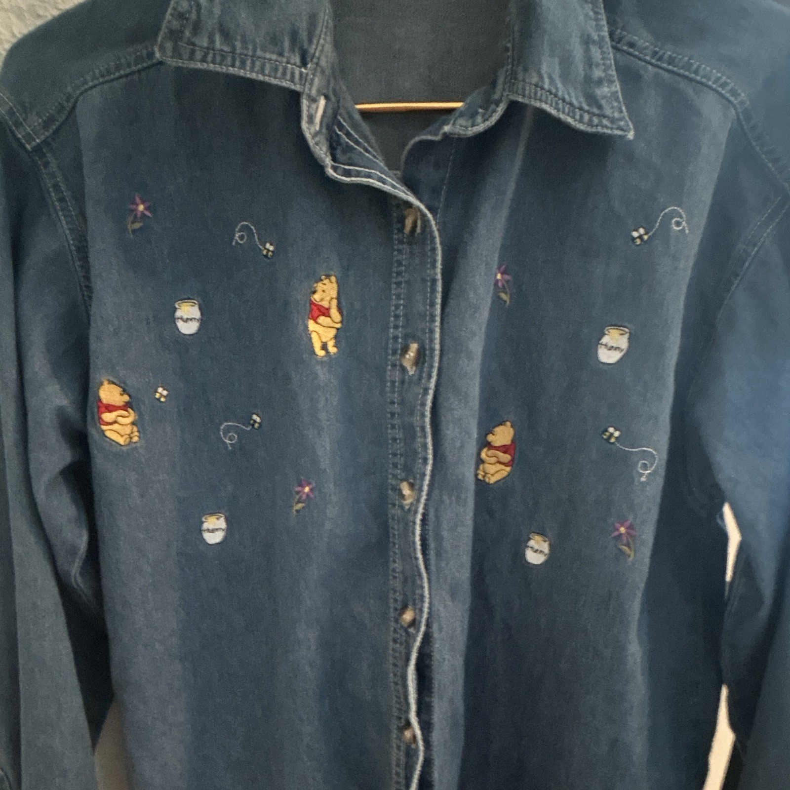 M/L Blue Denim Button-Up Long Sleeve Winnie the Pooh Embroidered Fashion
