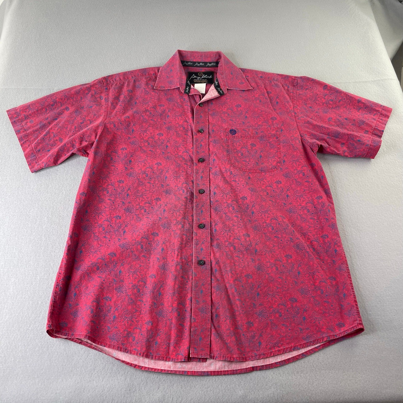 George Straight Collection Wrangler Men’s Button Up Short Sleeve Floral Paisley