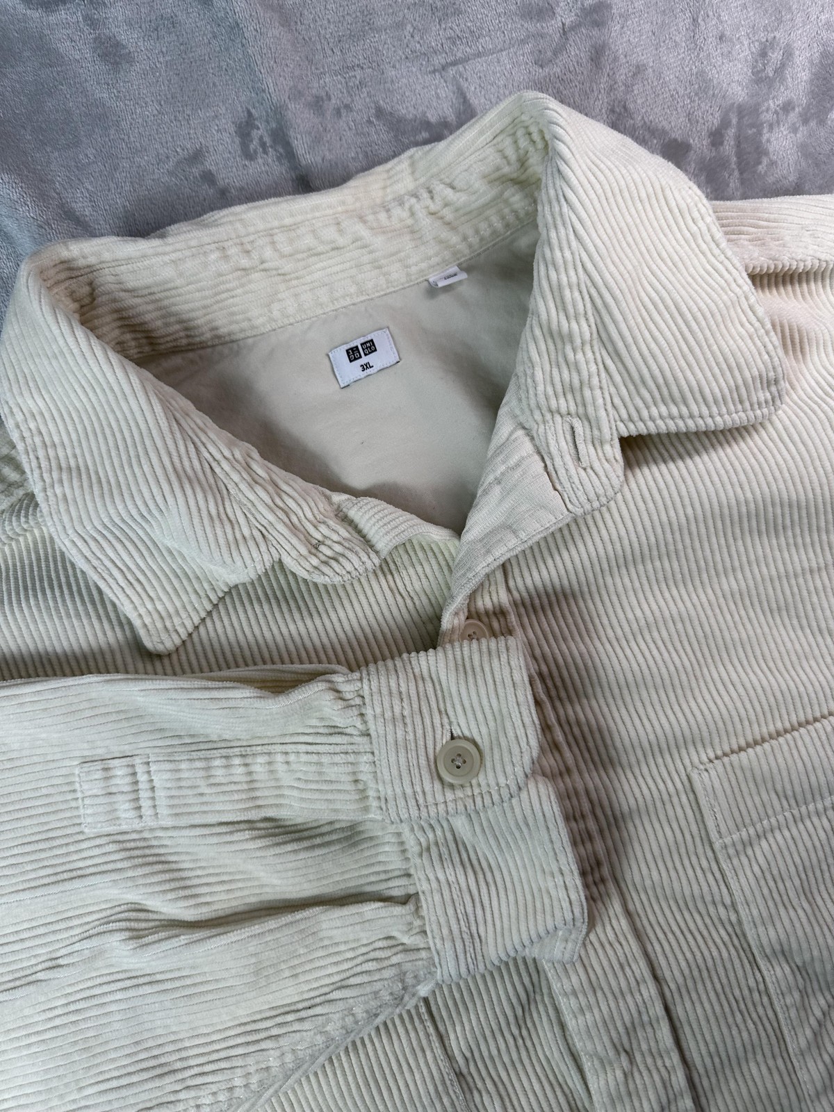 Uniqlo Shirt Mens 3XL Yellow Cream Corduroy Long Sleeve Button Front Casual