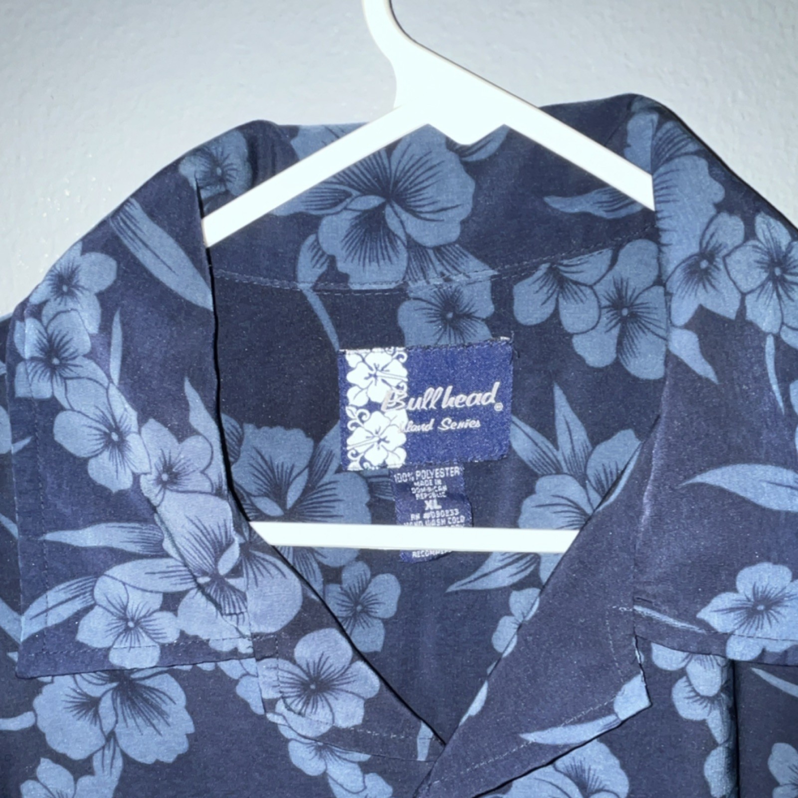 Bullhead Island Series Blue Floral Hawaiian Button-Up Shirt XL Short Sleeve