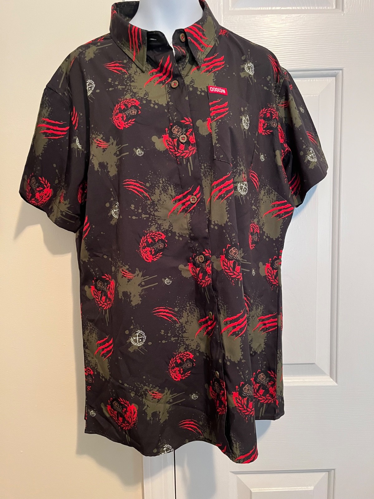 Dixxon Flannel Co. Nightmare on Elm Street Freddy Krueger Hawaiian Shirt L