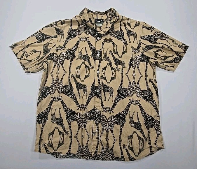 Sz Medium Lifted Research Group Mens Button Down Shirt Beige Giraffe Safari