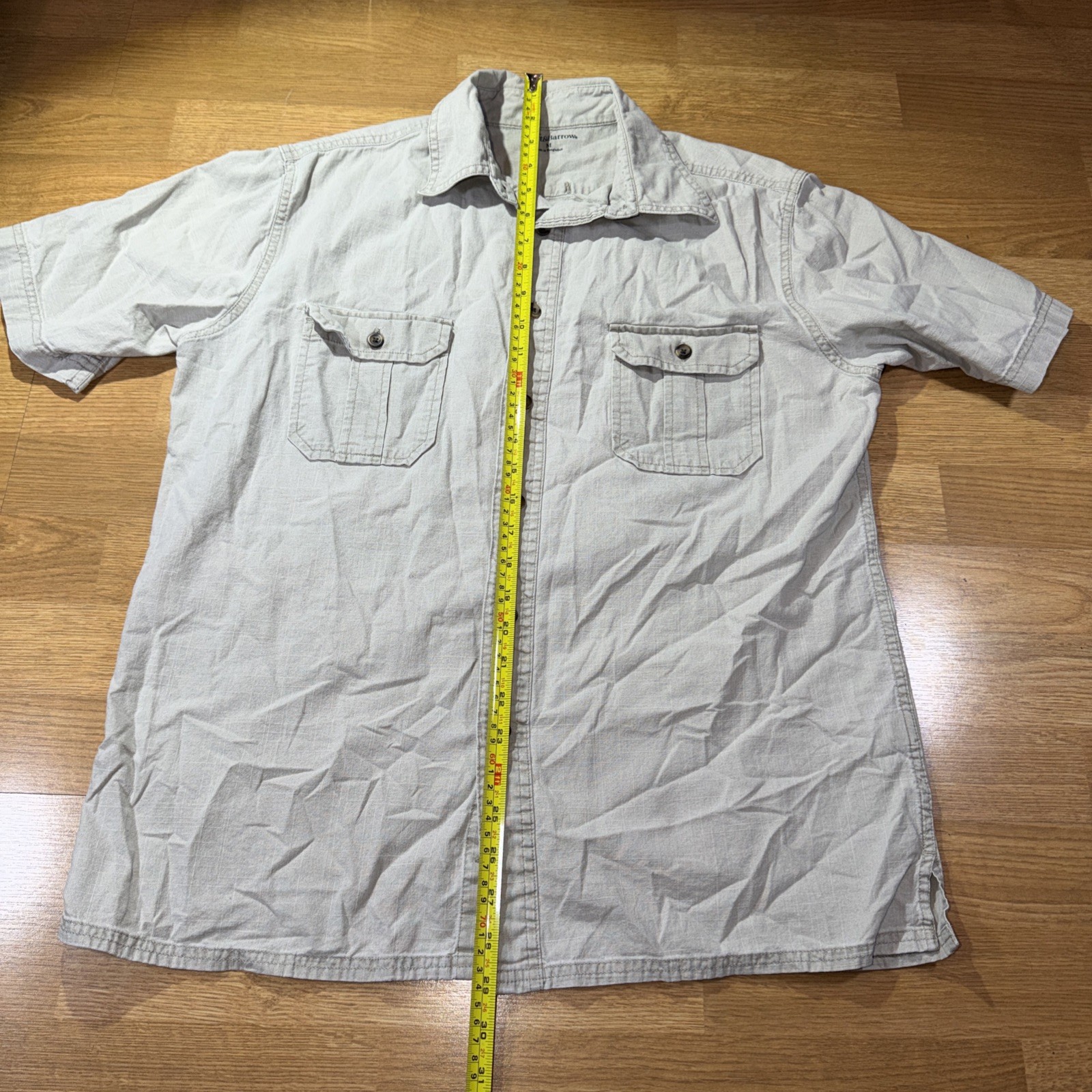 Men’s Short Sleeve Button Up Shirt Sz M Y2K Front Pockets Casual Fisherman