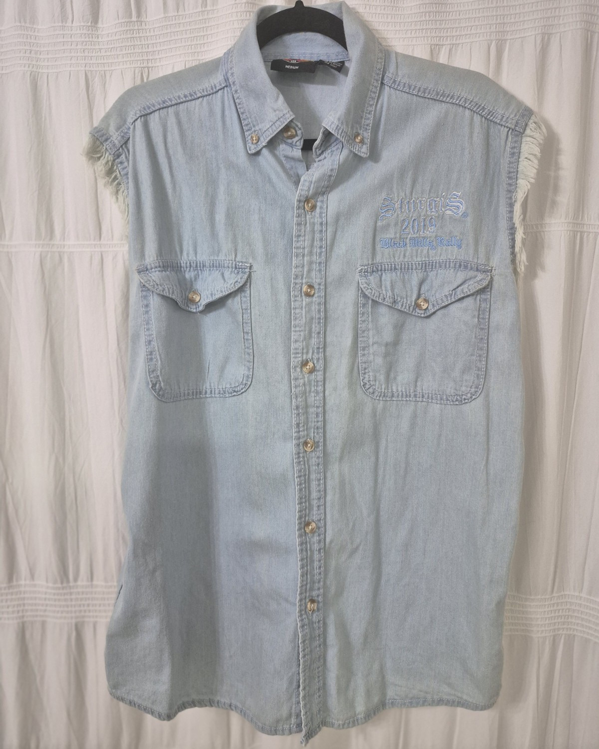 Bikerwear USA 2019 Sturgis Men’s M Light Blue Denim Sleeveless Button-Down Shirt