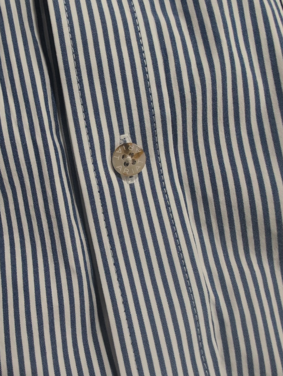 Ariat Pro Series Long Sleeve Button Down Shirt Blue/ White Stripes Men’s Size XL