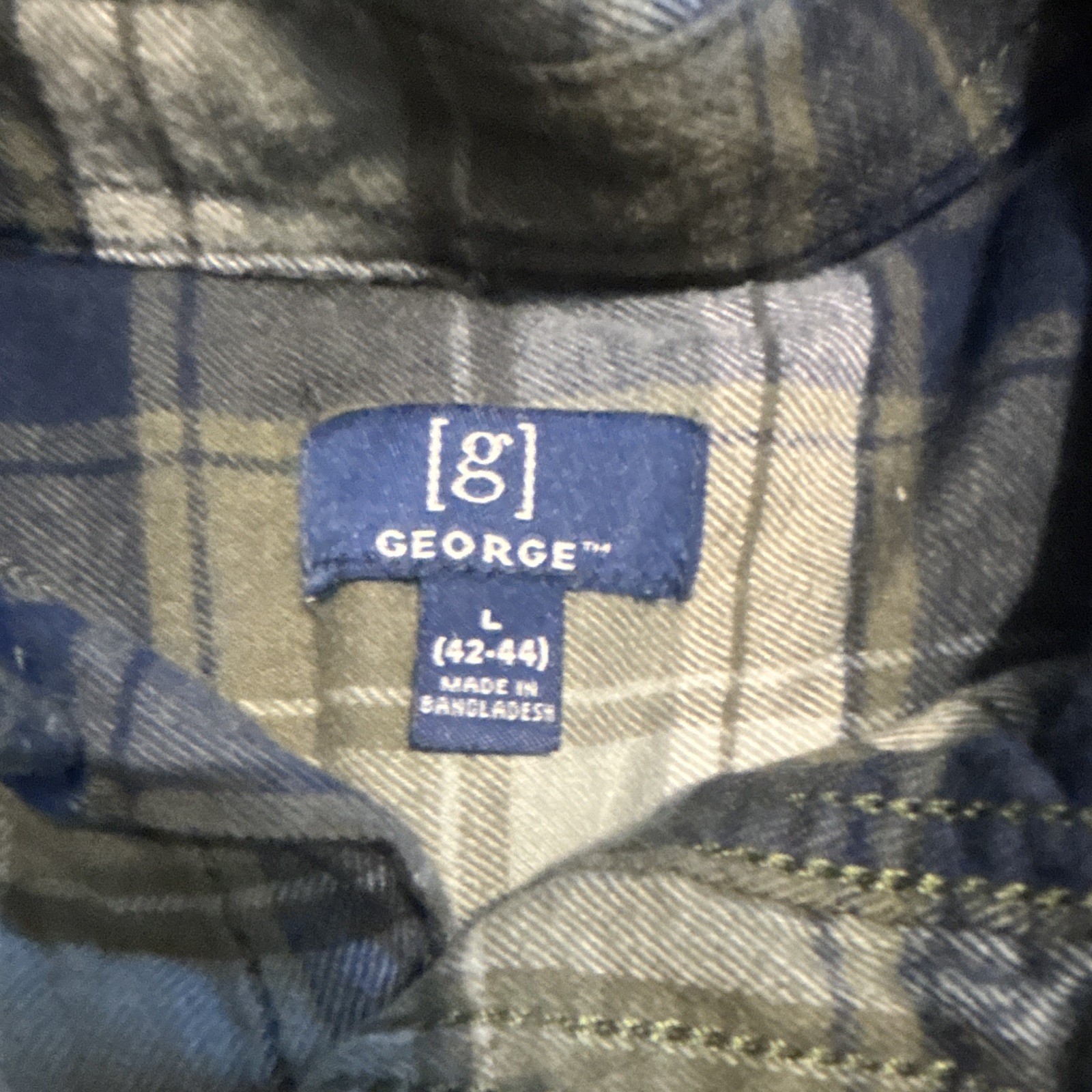 George Men’s L Blue Gray White Plaid Long Sleeve Button-Up Pockets 42-44