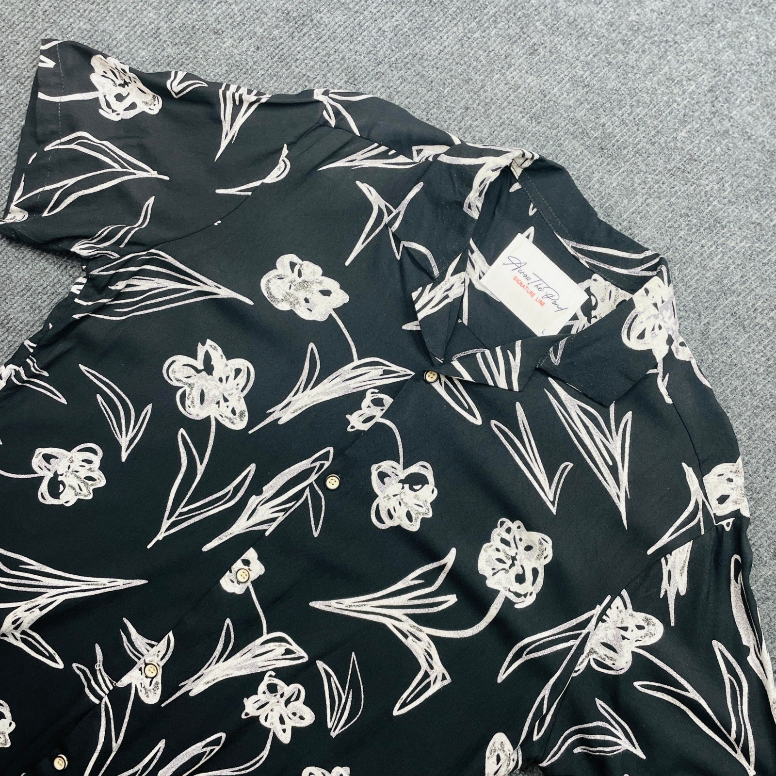 Across The Pond Signature Line Floral Shirt Black White Large Viscose Streetwear