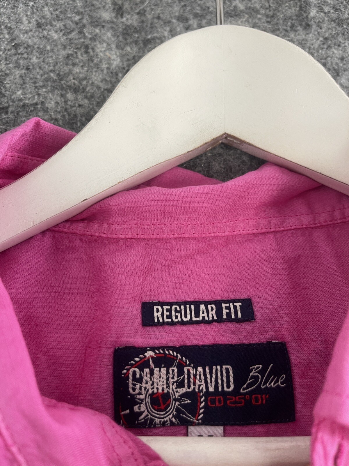 Camp David Shirt Mens Large Pink Button Up Embroidered Short Sleeve N270